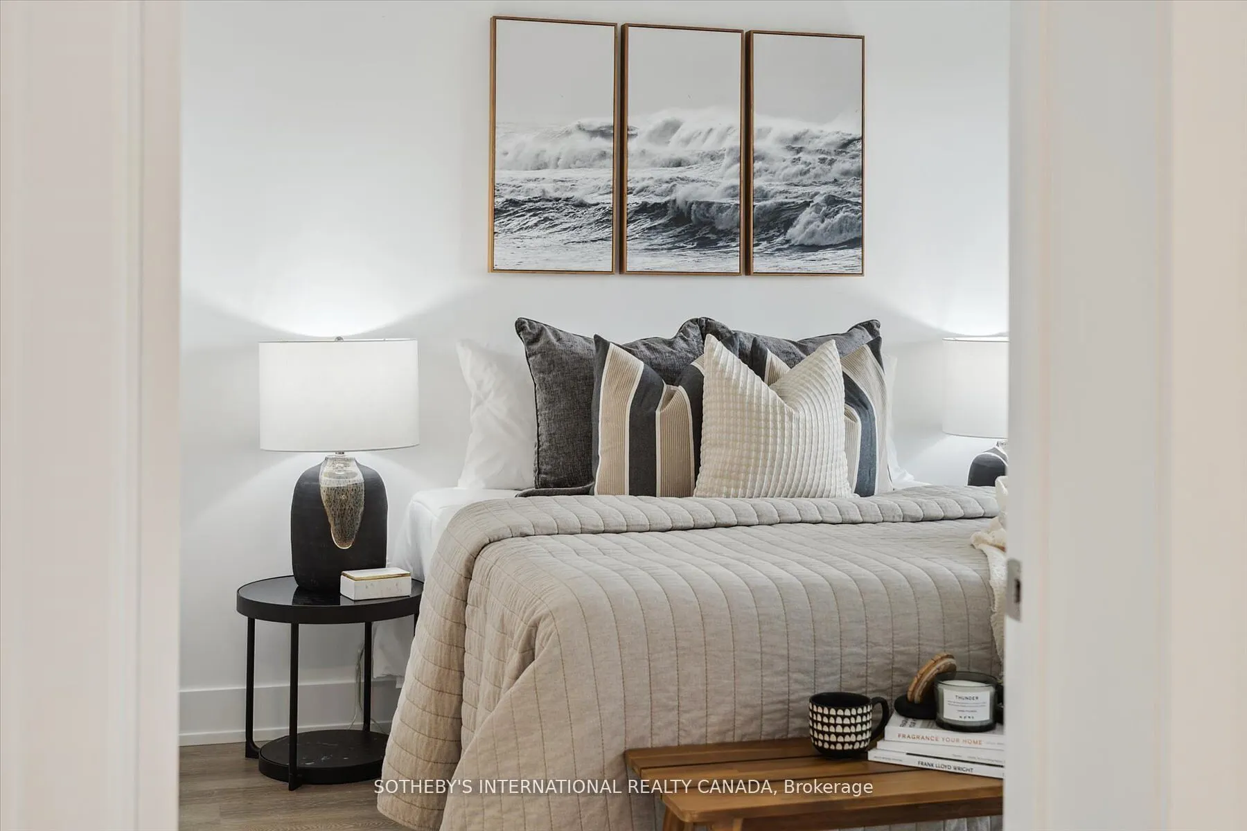 19B West Street N, #306