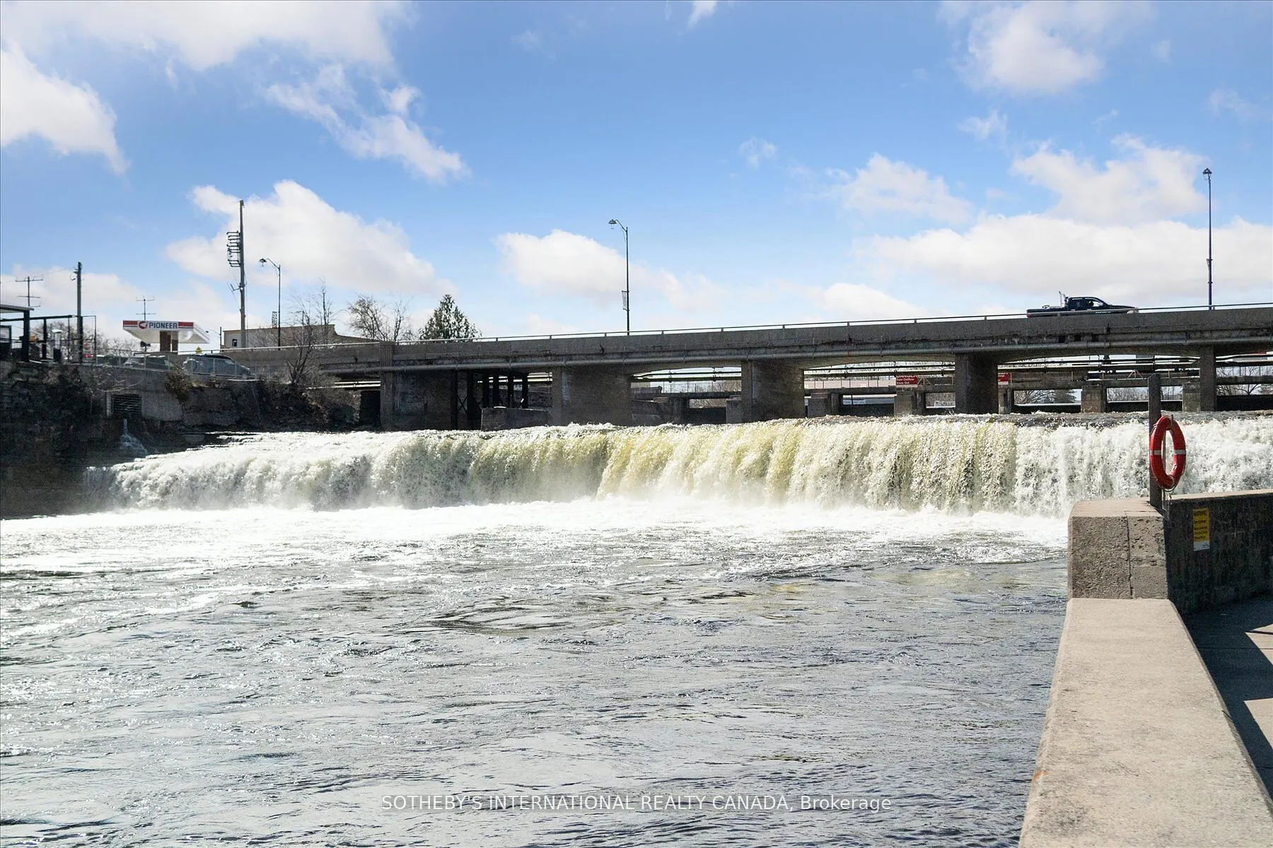 19B West Street N, #306