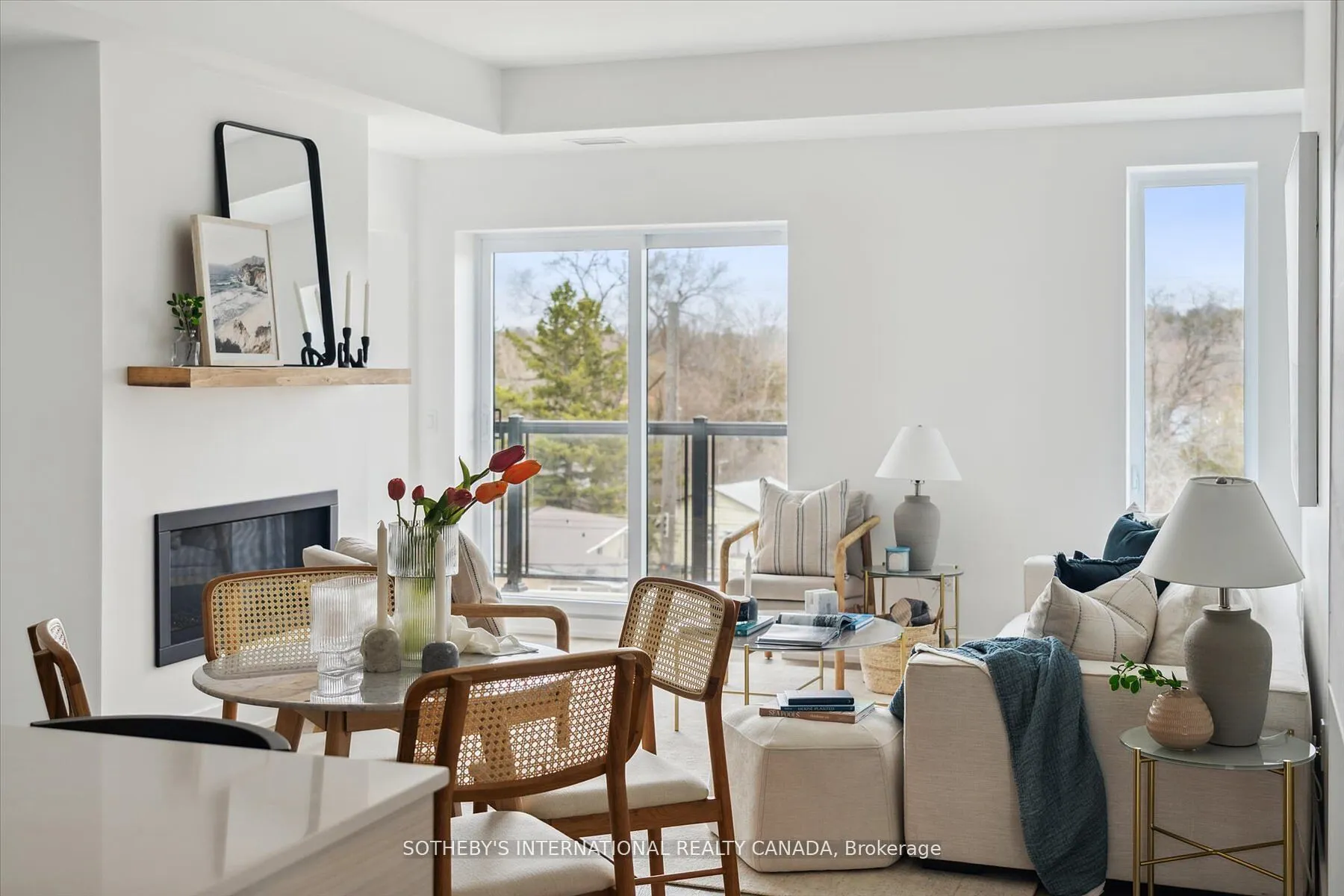 19B West Street N, #306