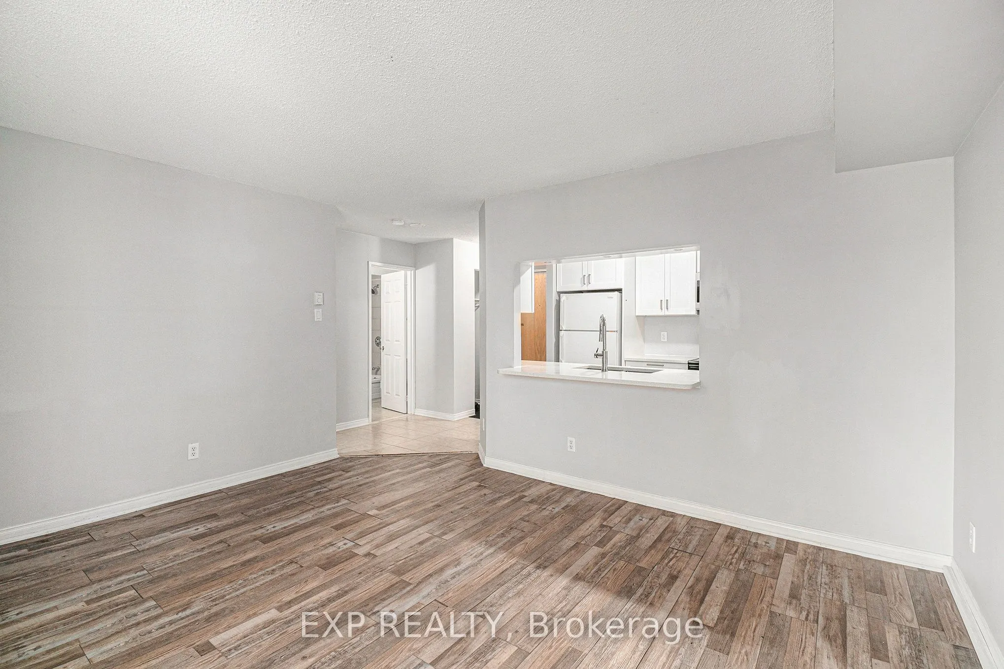 199 Kent Street, #1402