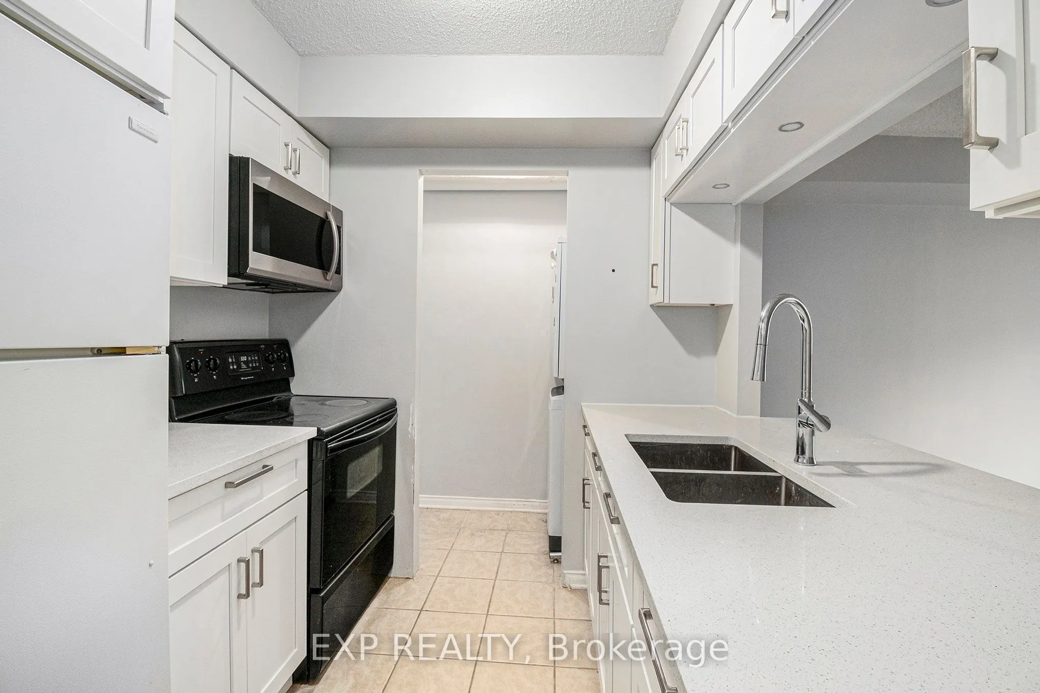 199 Kent Street, #1402