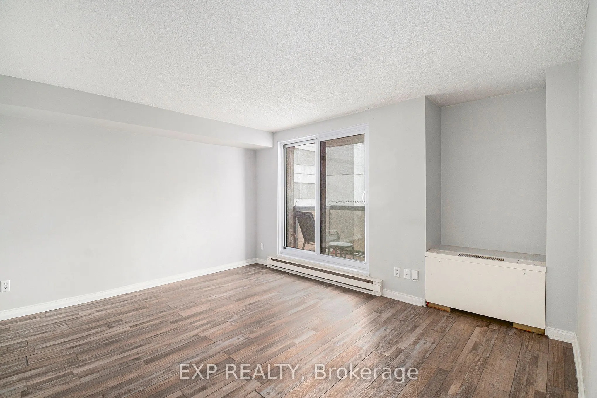 199 Kent Street, #1402