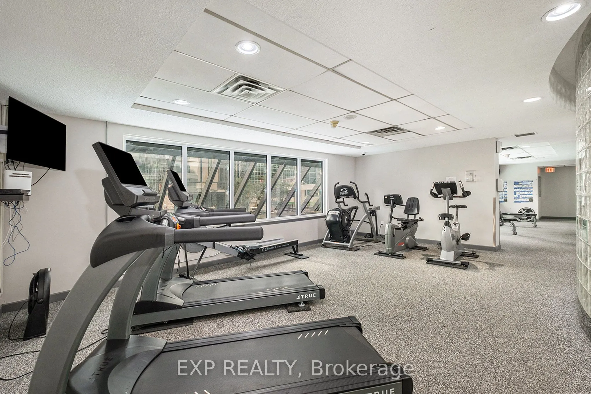 199 Kent Street, #1402