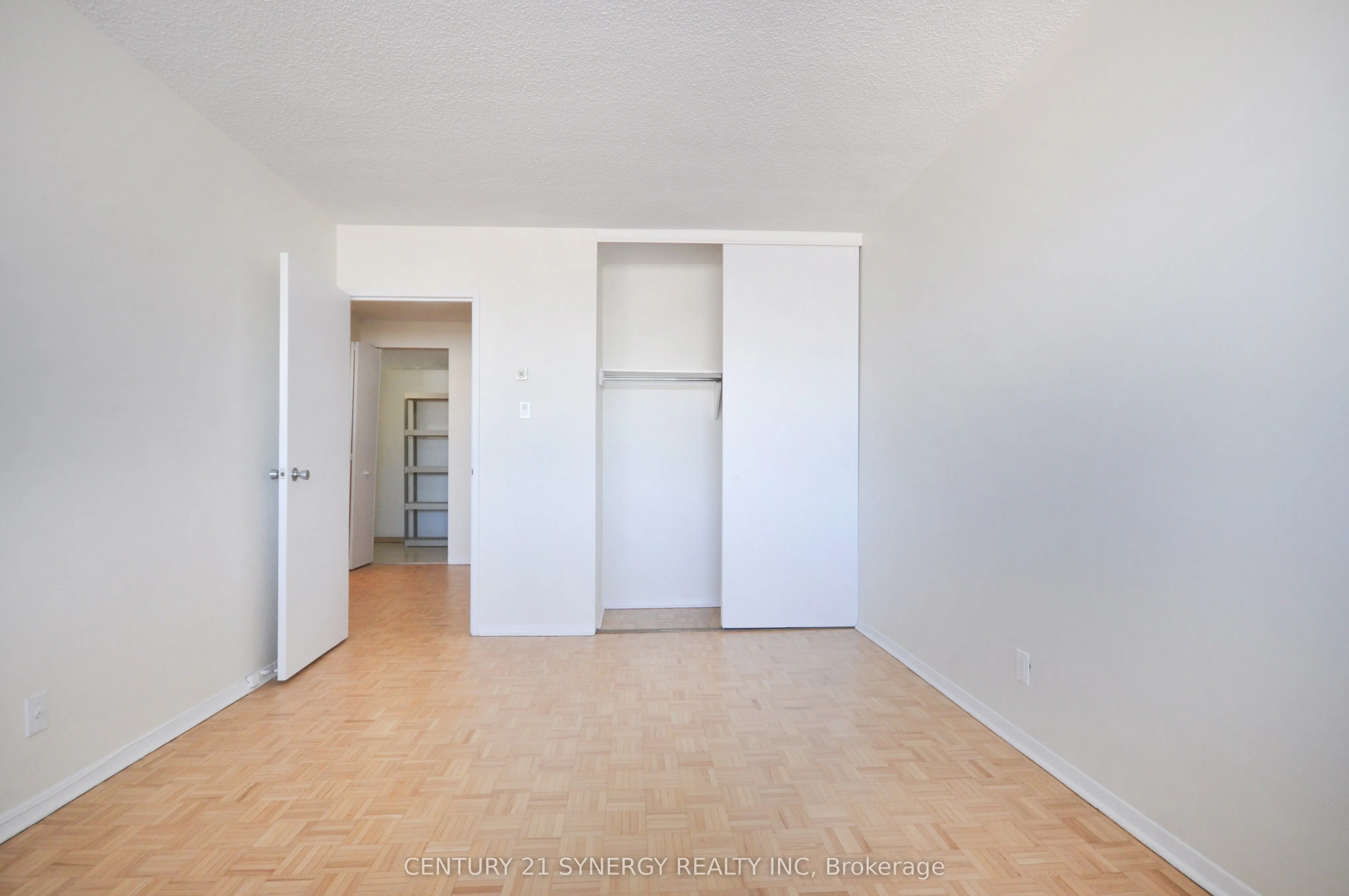 515 ST LAURENT Boulevard, #631