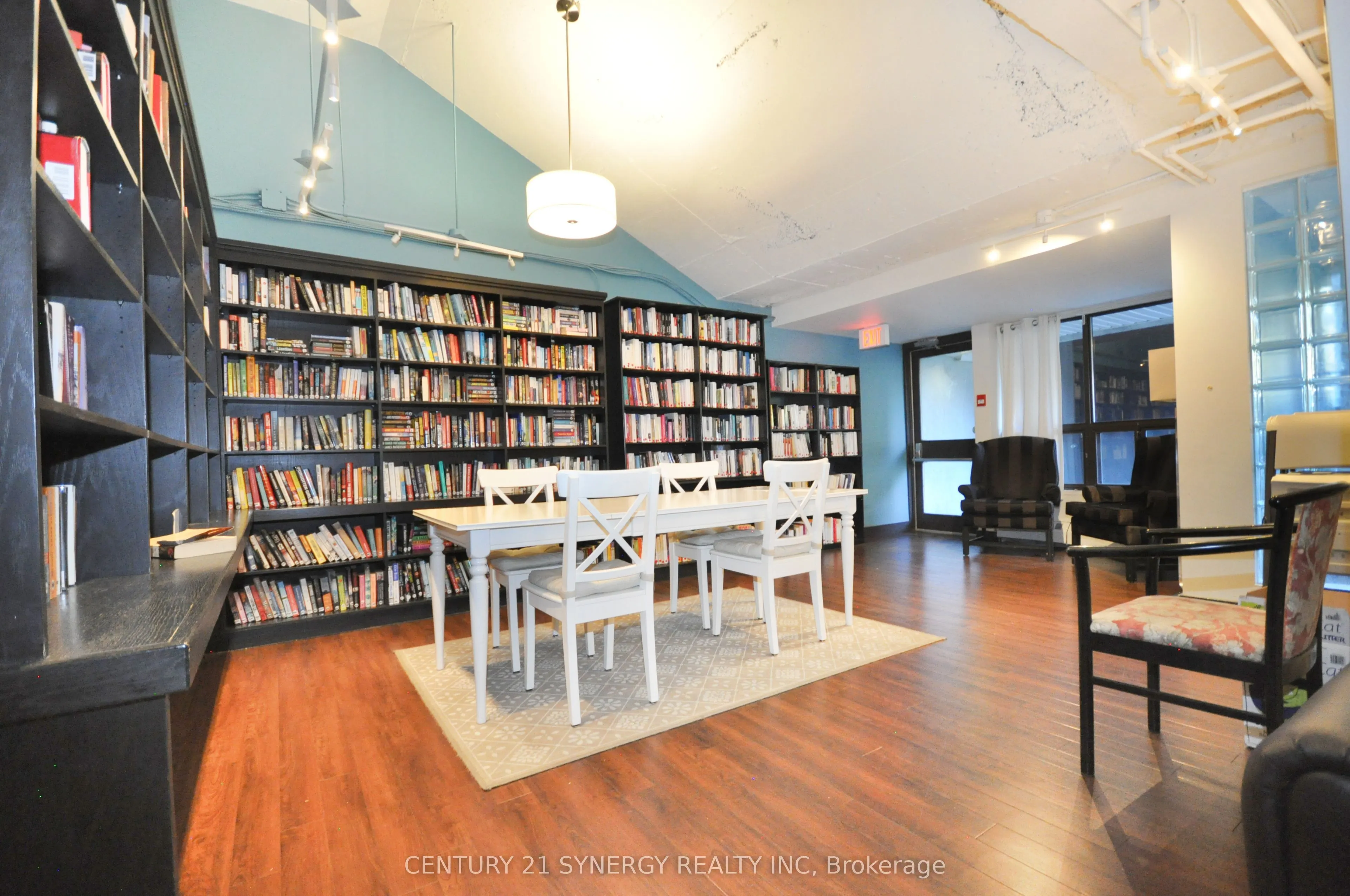 515 ST LAURENT Boulevard, #631