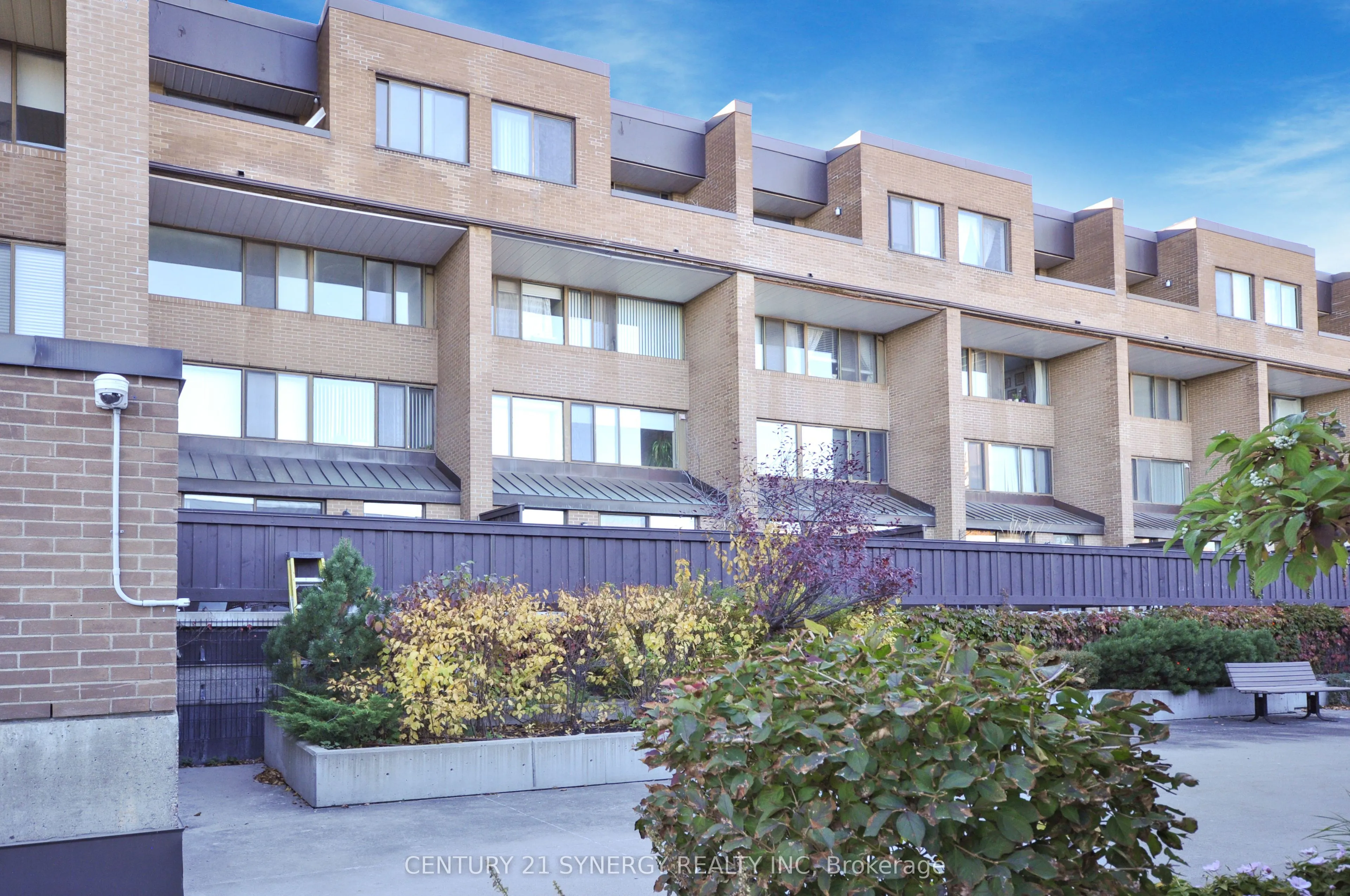 515 ST LAURENT Boulevard, #631