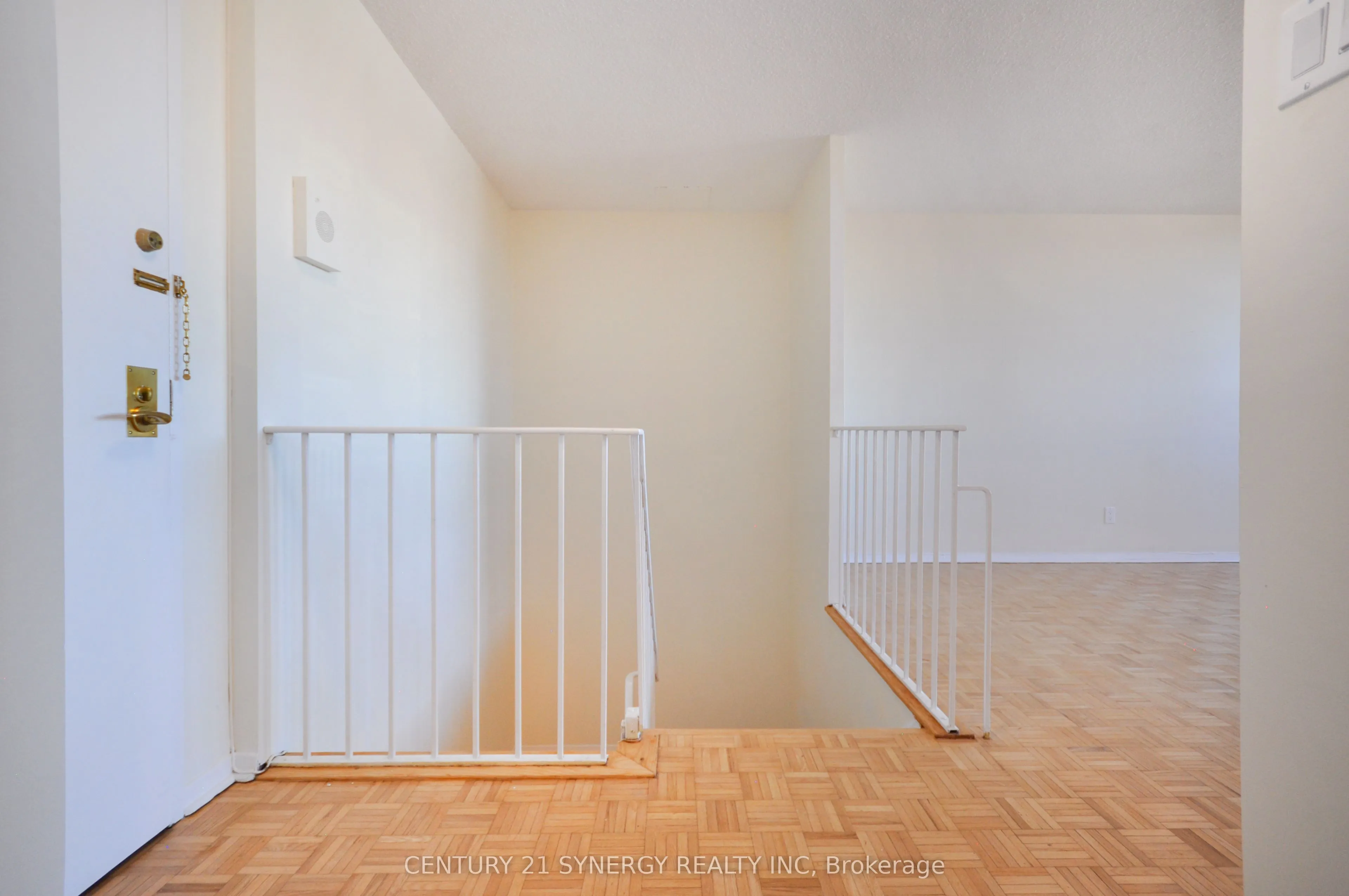 515 ST LAURENT Boulevard, #631