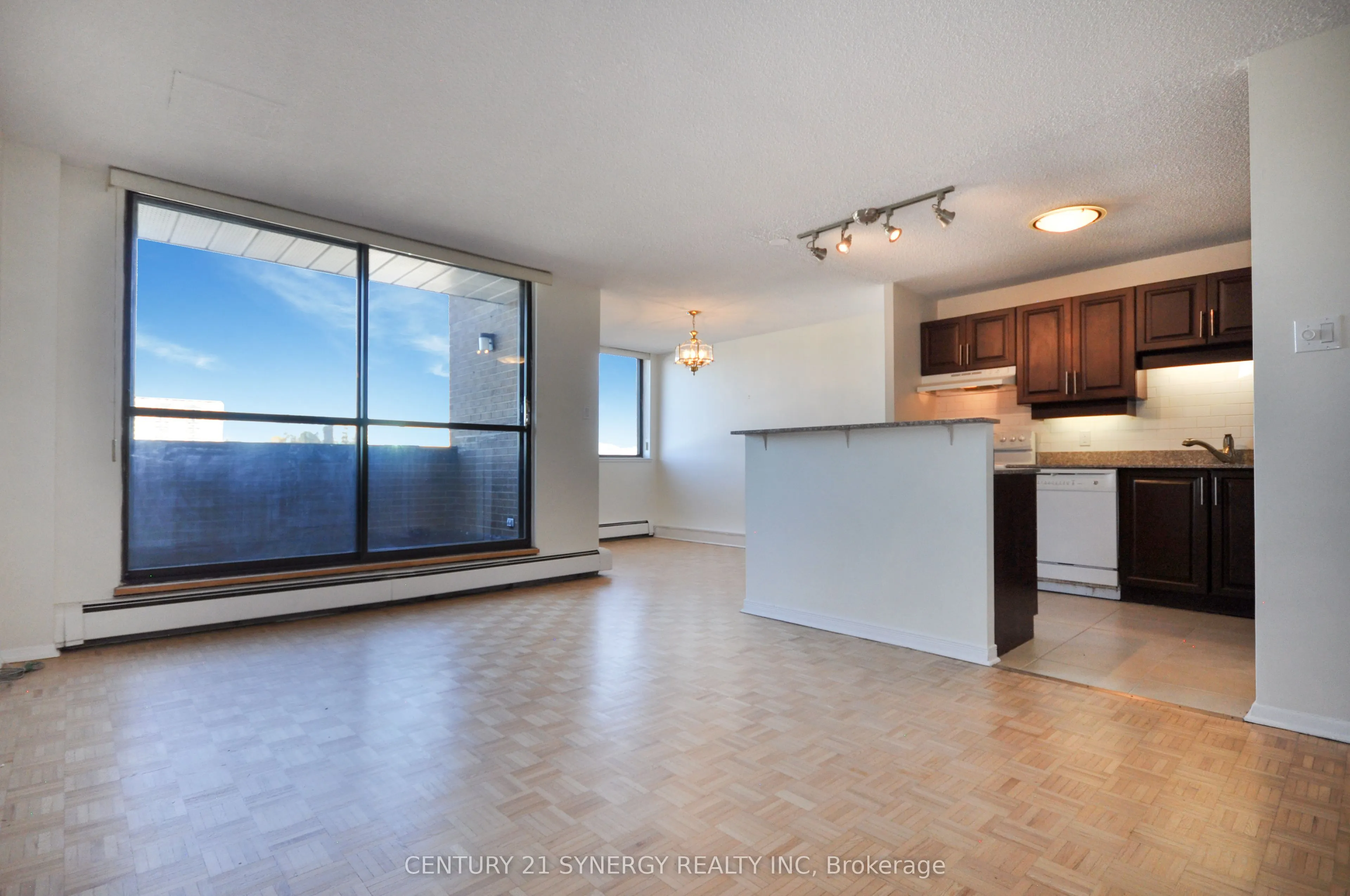 515 ST LAURENT Boulevard, #631