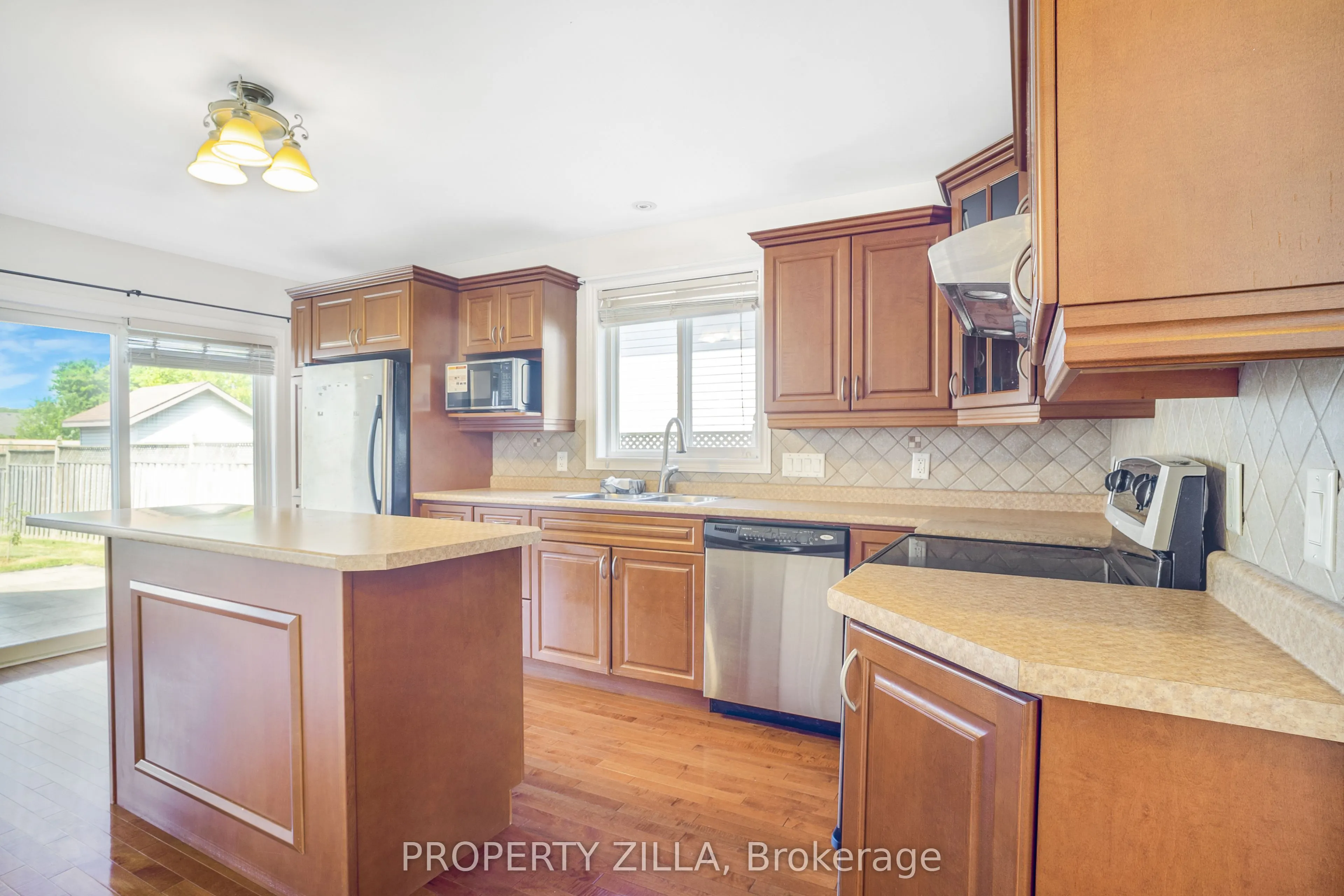 7167 St Michael Avenue