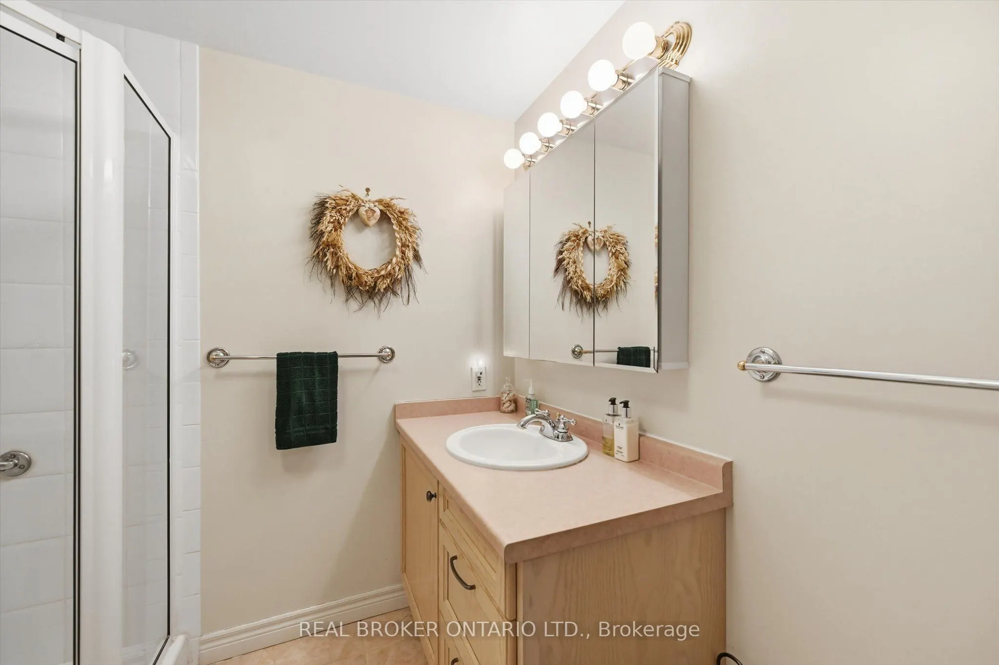 77 Governors Road, #207