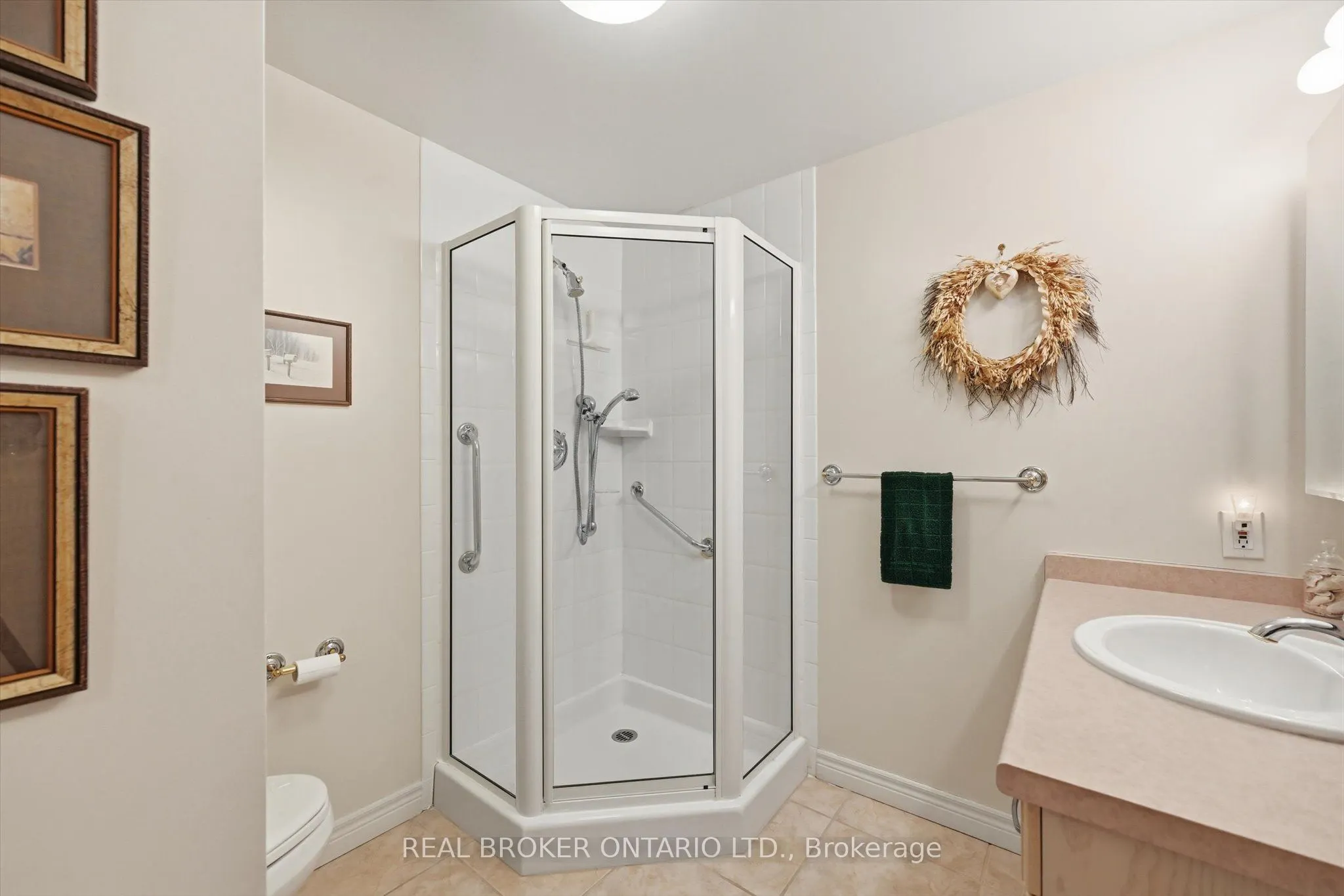 77 Governors Road, #207