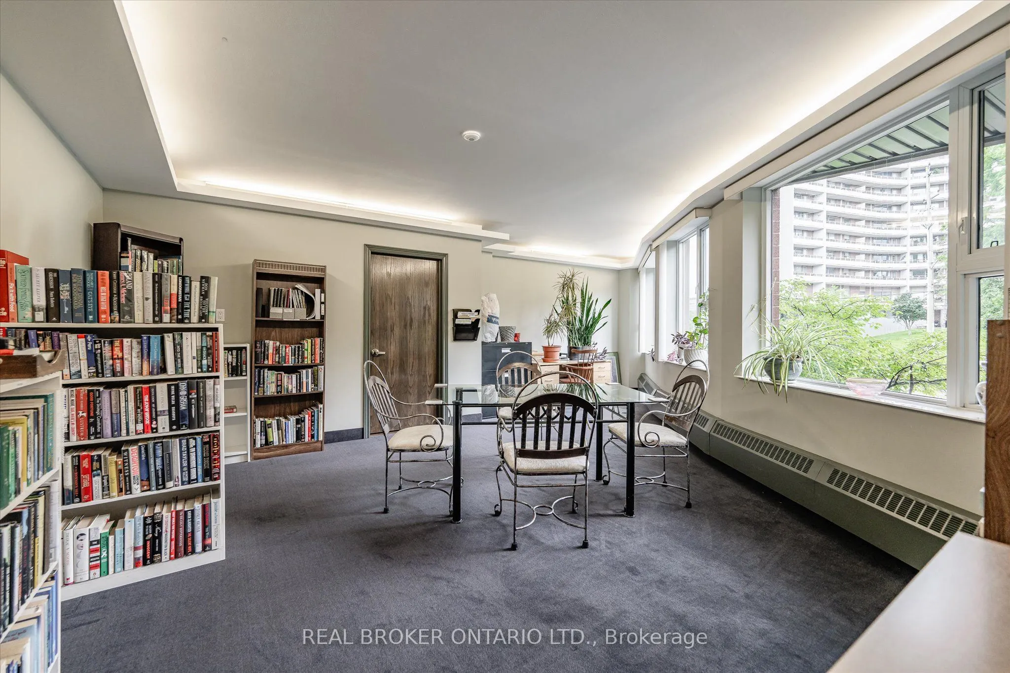 77 Governors Road, #207