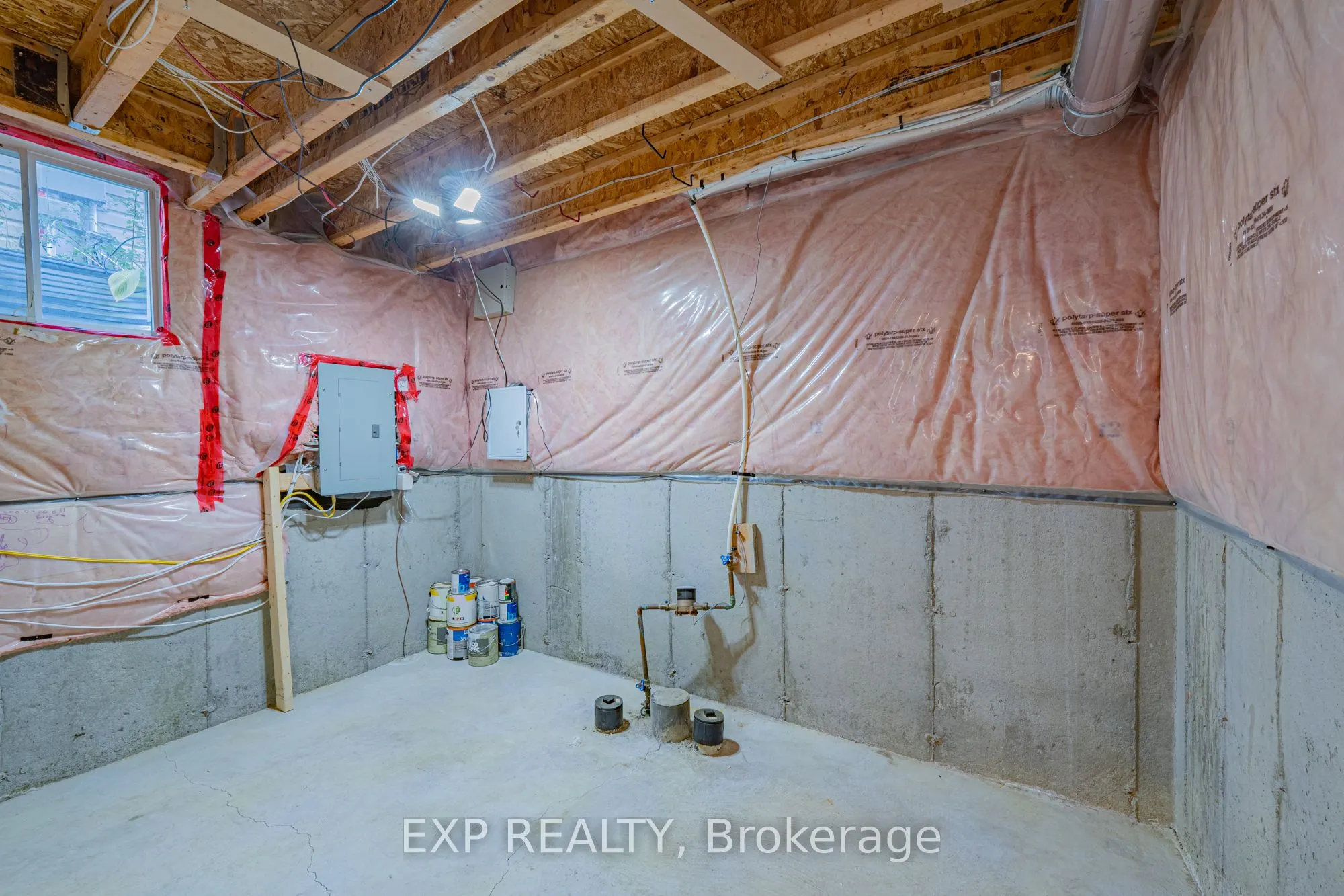 3308 RIVERSET Crescent