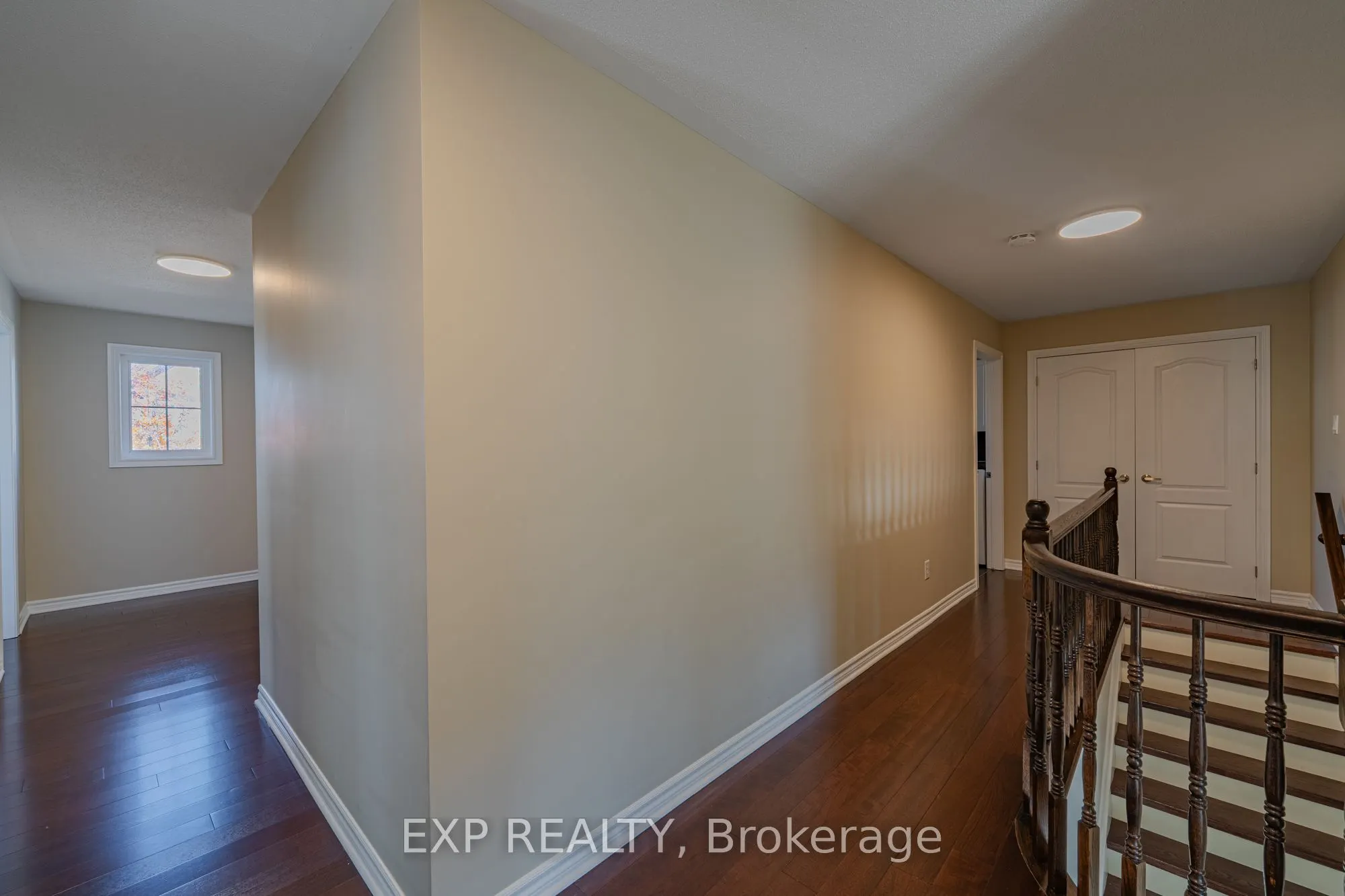 3308 RIVERSET Crescent