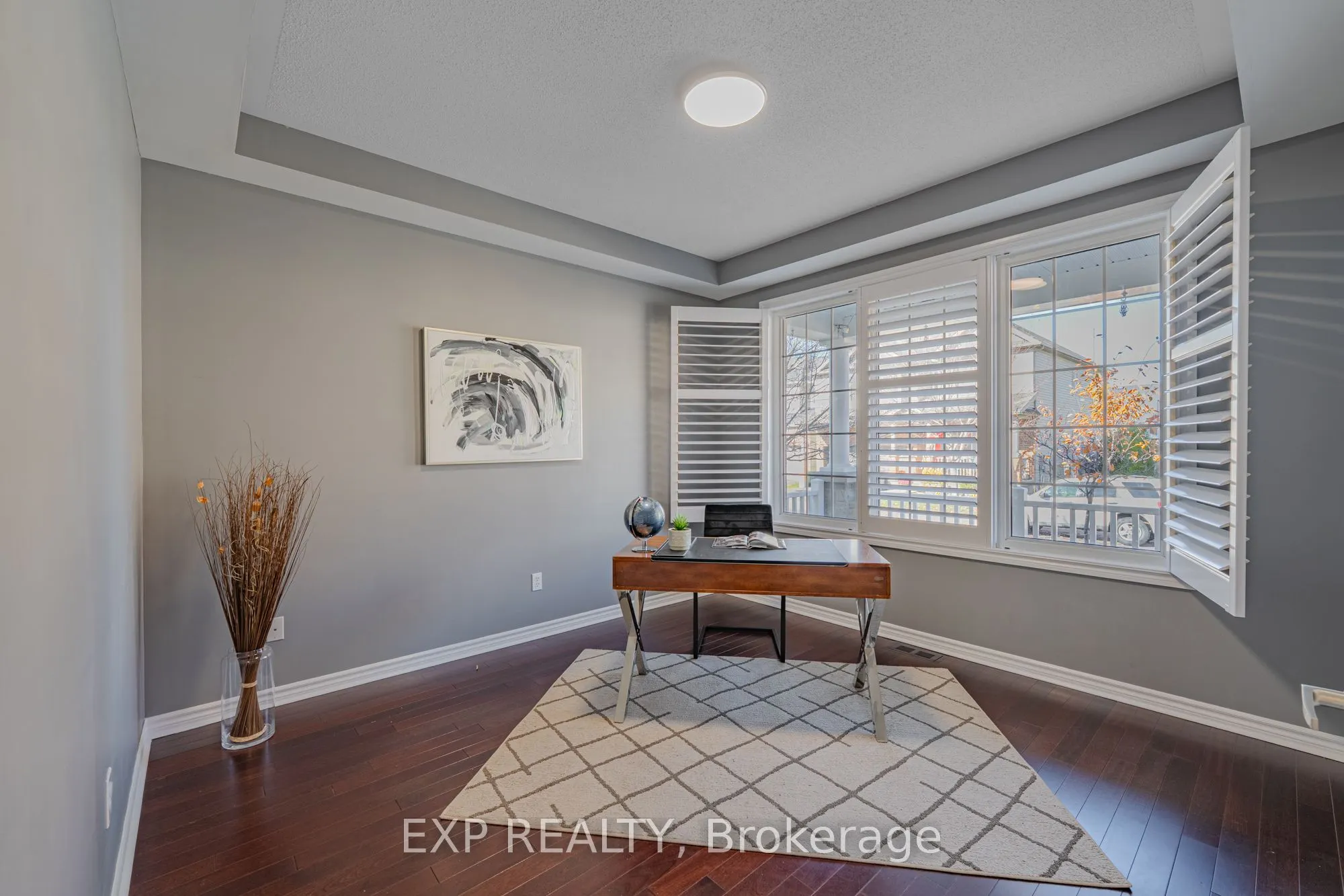 3308 RIVERSET Crescent