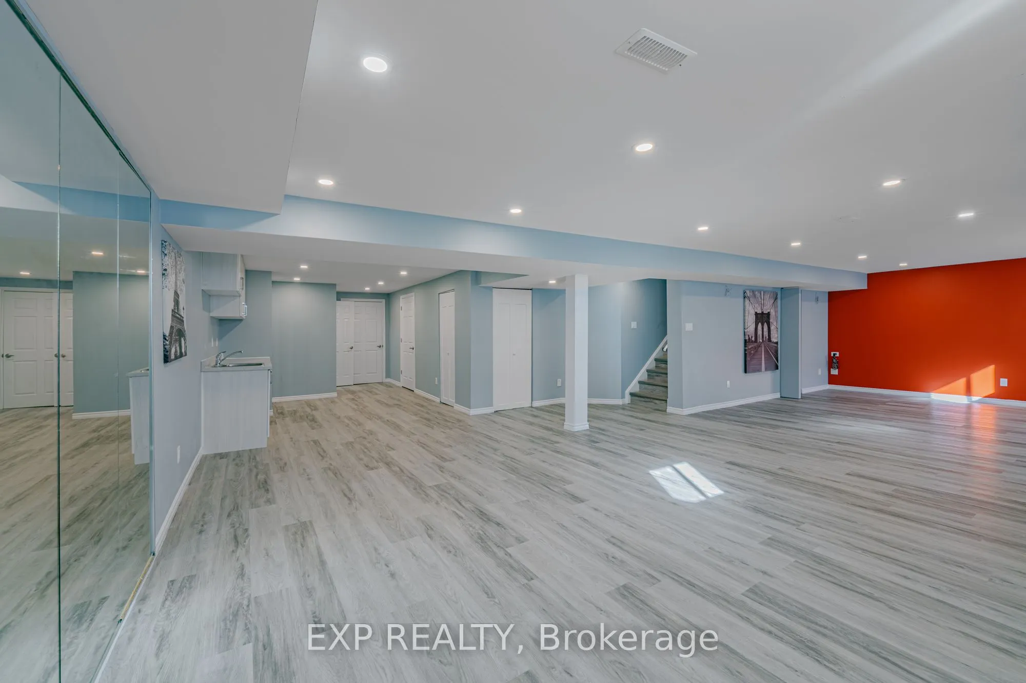 3308 RIVERSET Crescent