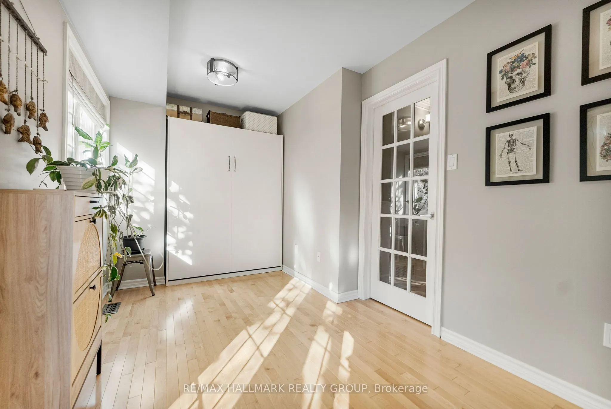 440 Edgeworth Avenue