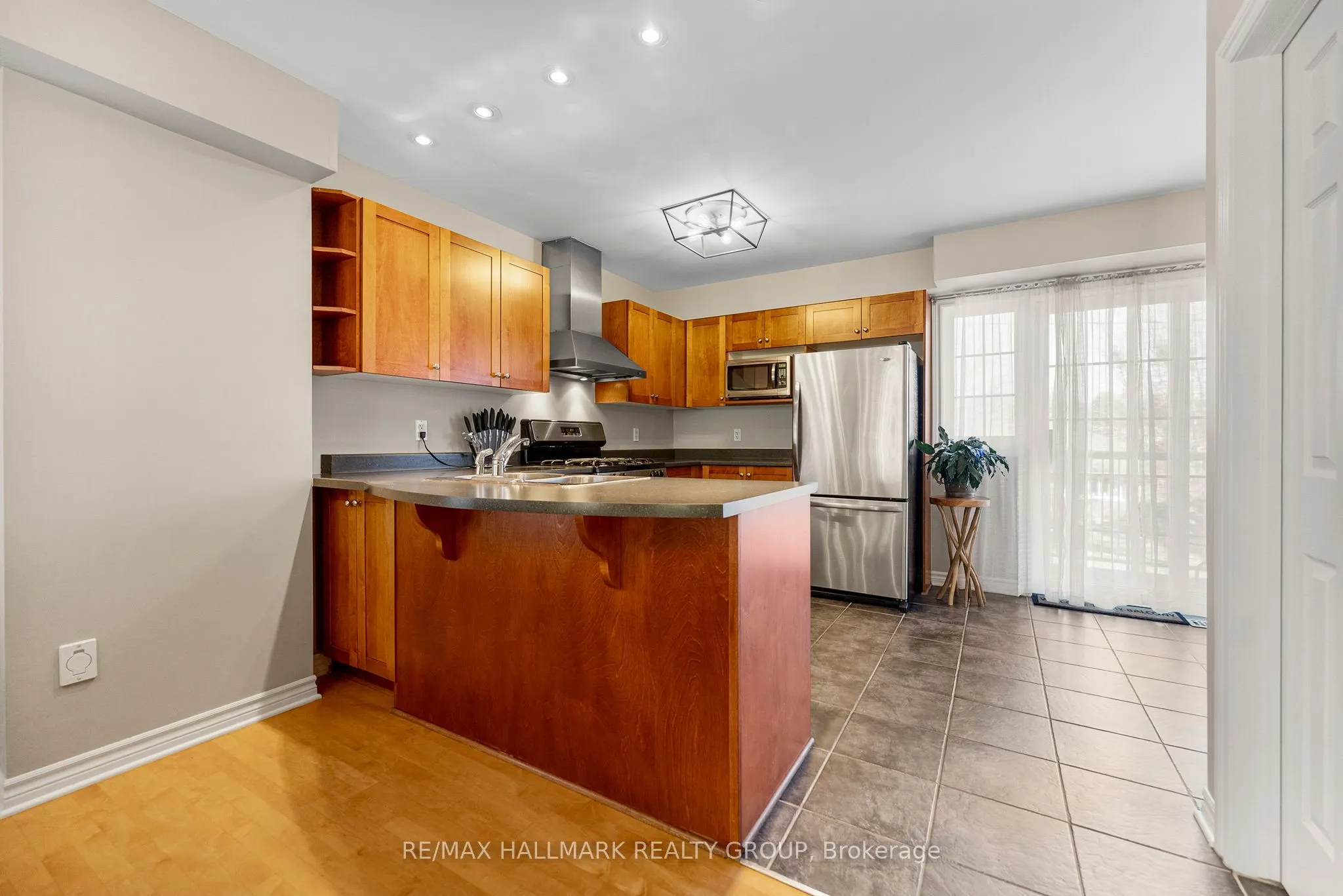 440 Edgeworth Avenue