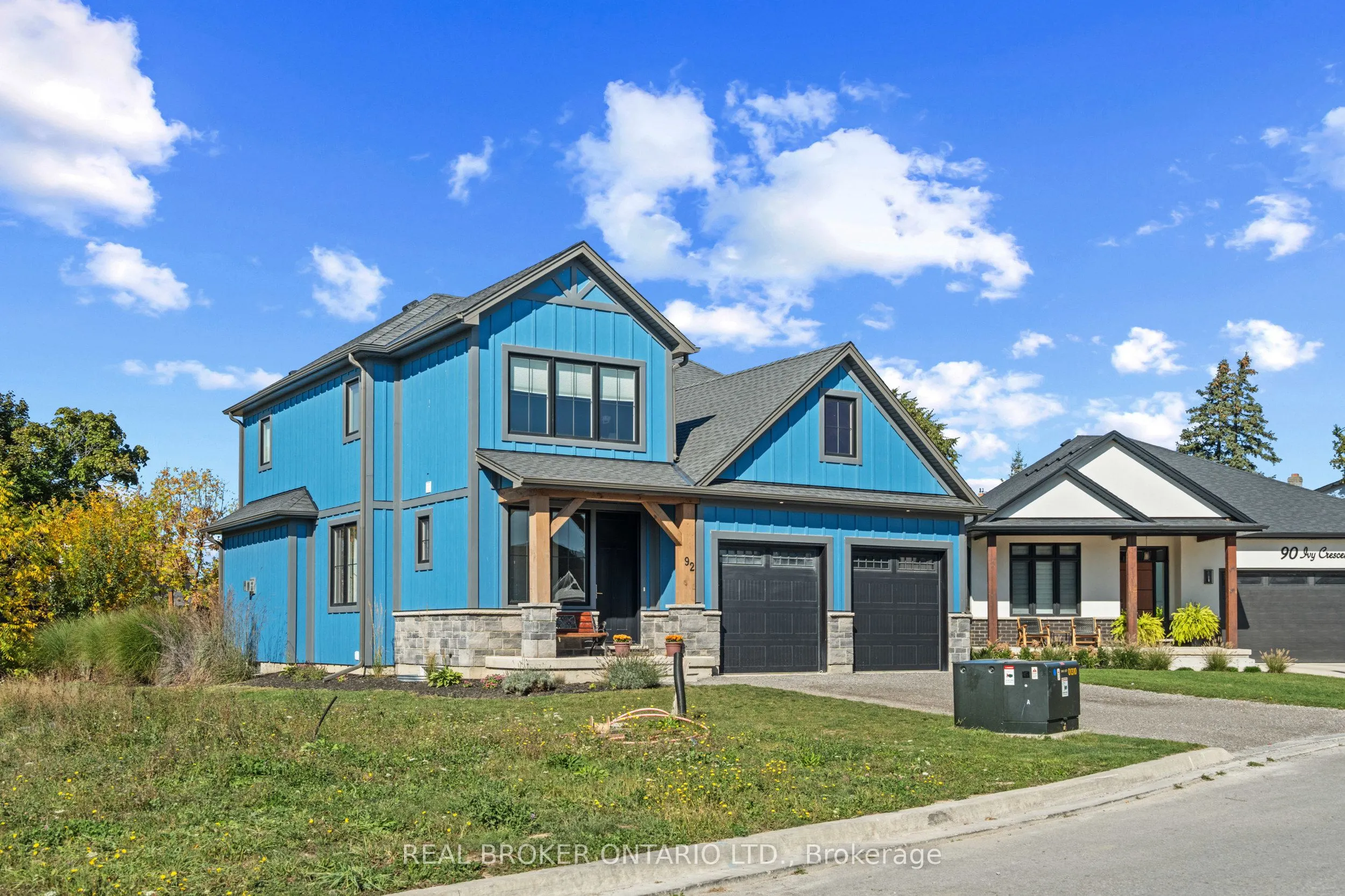 92 Ivy Crescent