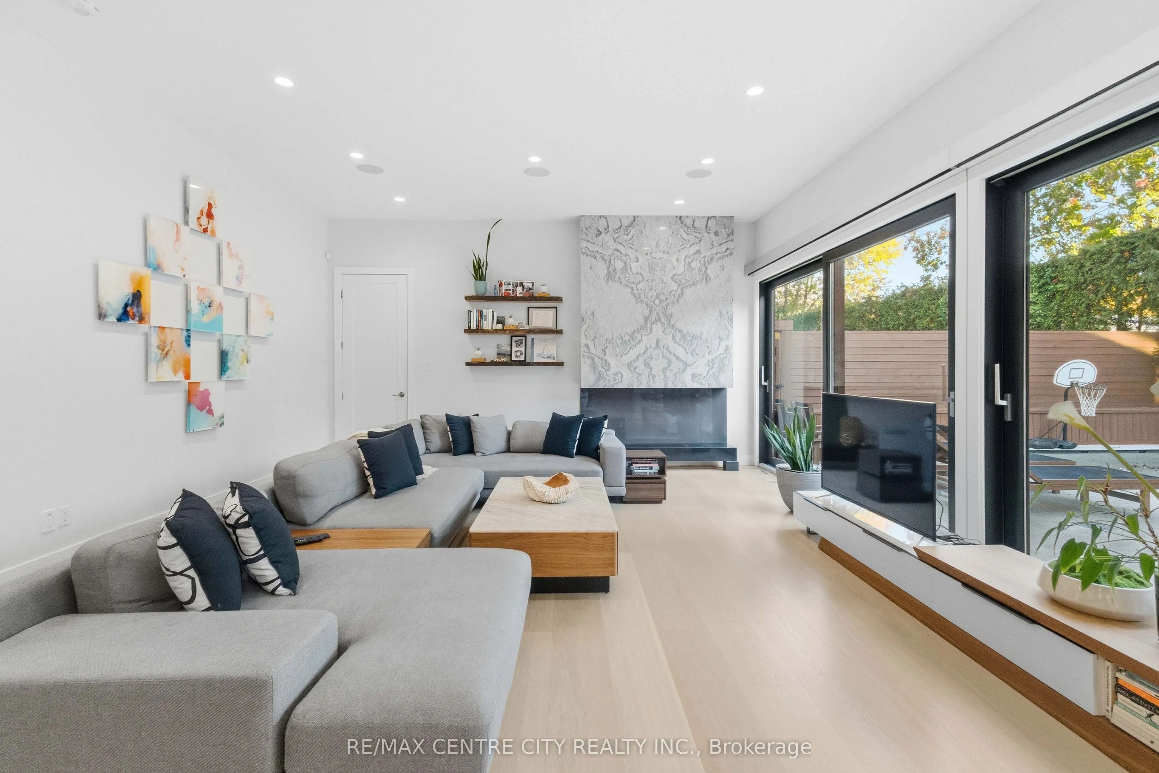 1452 Byron Baseline Road, #3