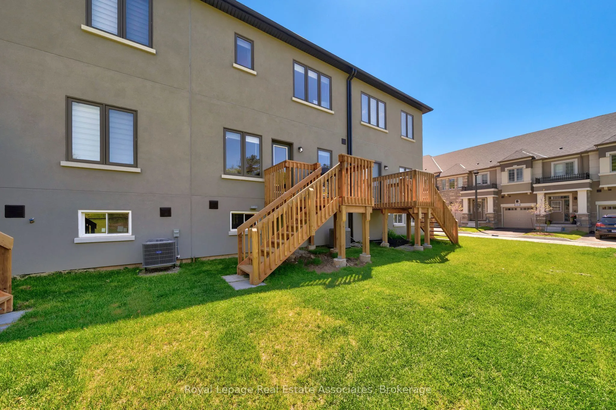 305 Garner Road W, #85