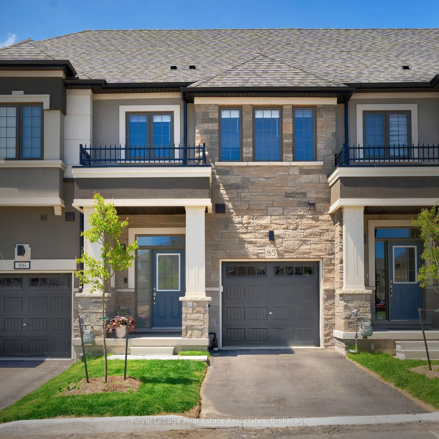 305 Garner Road W, #85