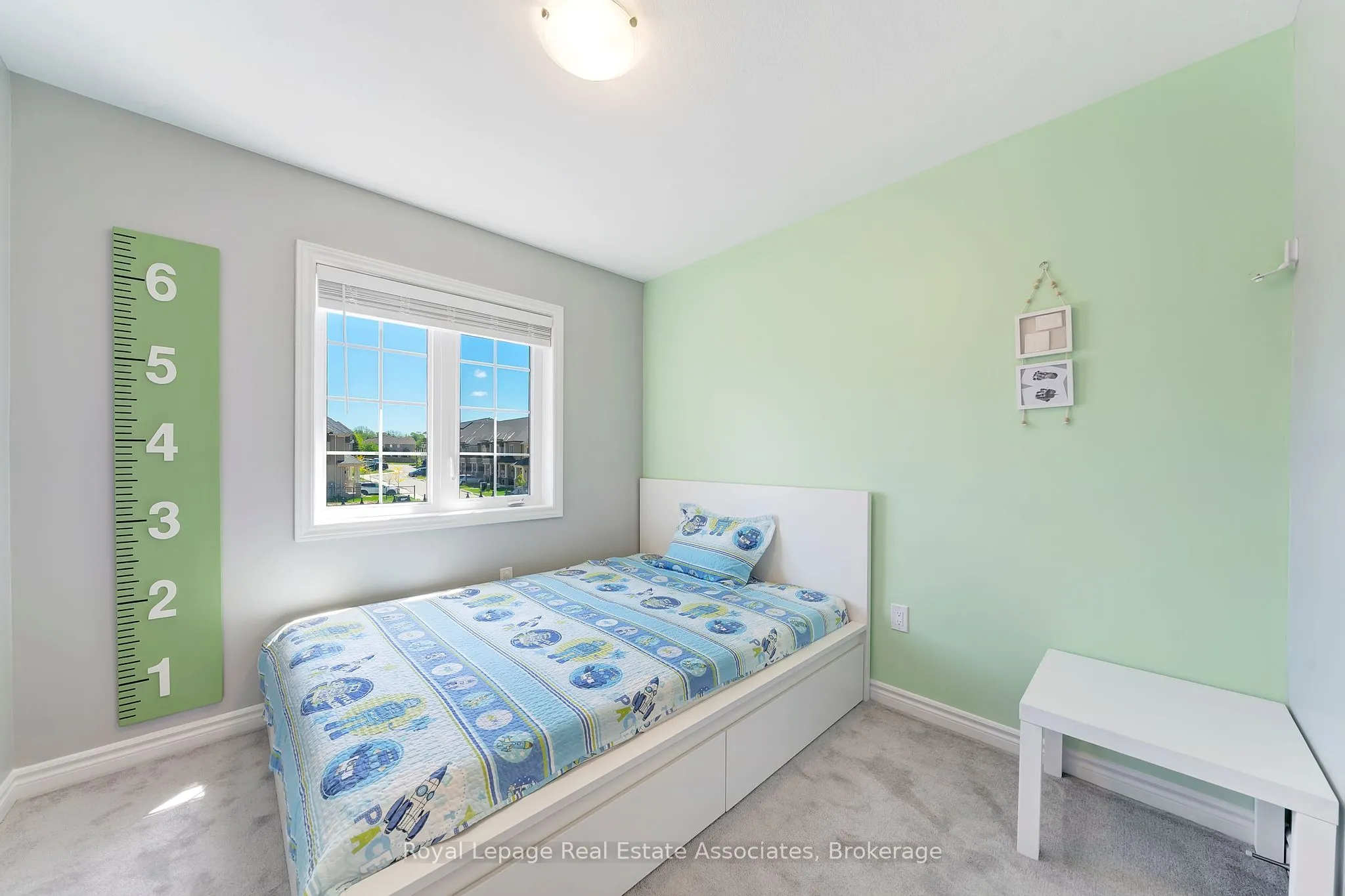 305 Garner Road W, #85