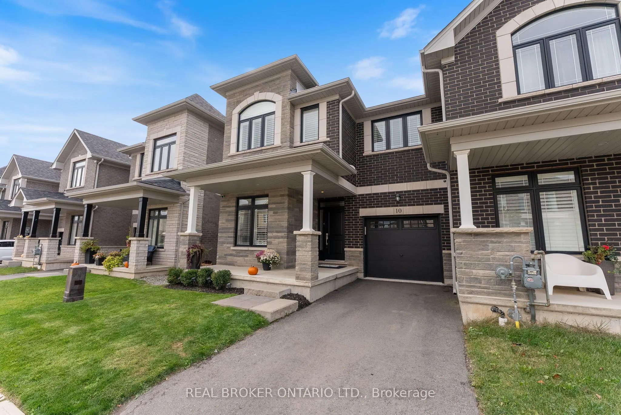 10 Granite Ridge Trail