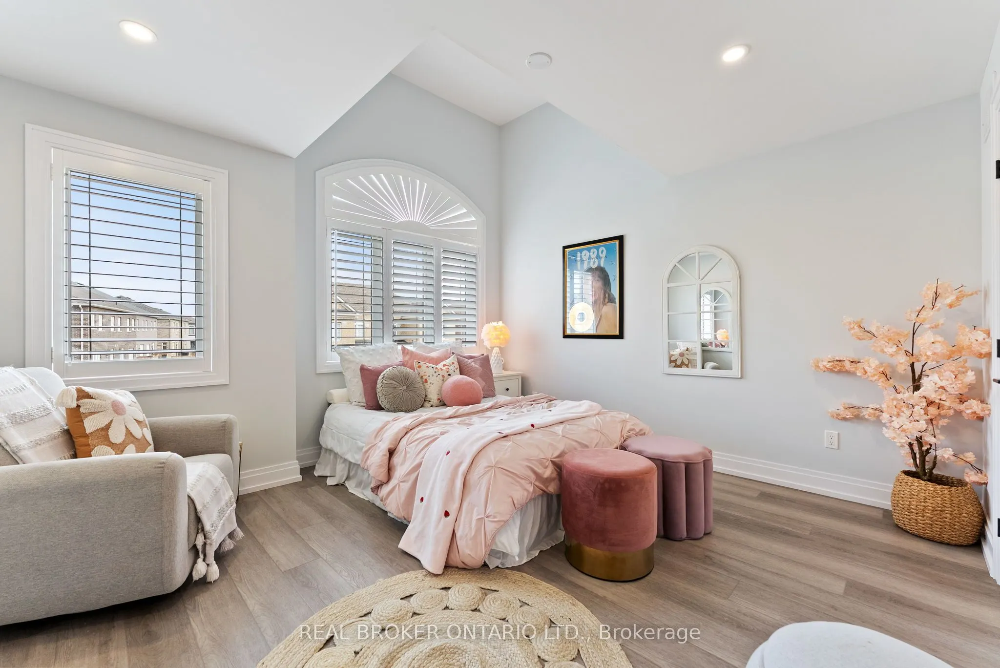 10 Granite Ridge Trail