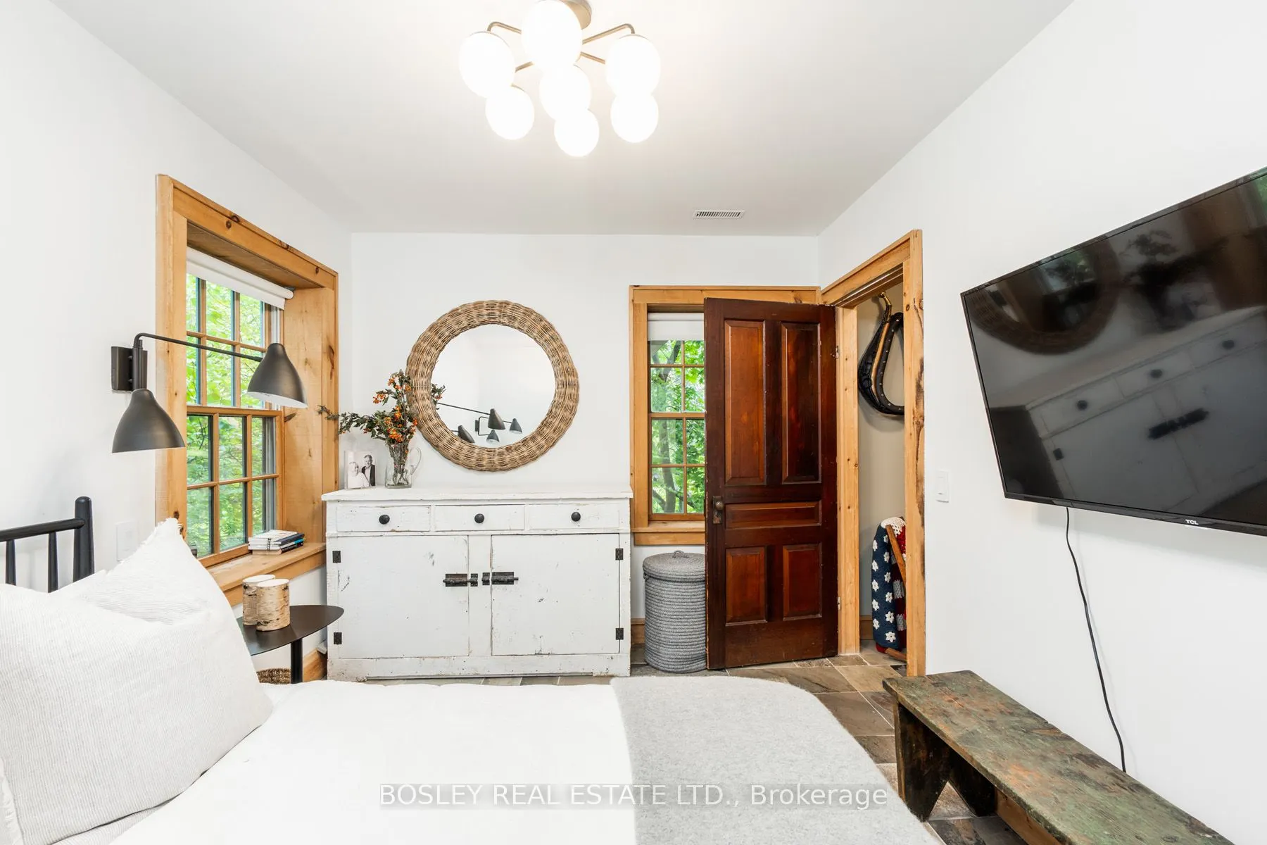 123 Happy Valley Road