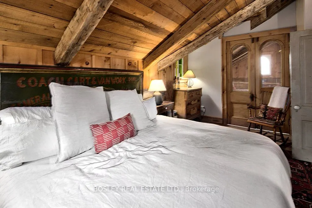 123 Happy Valley Road