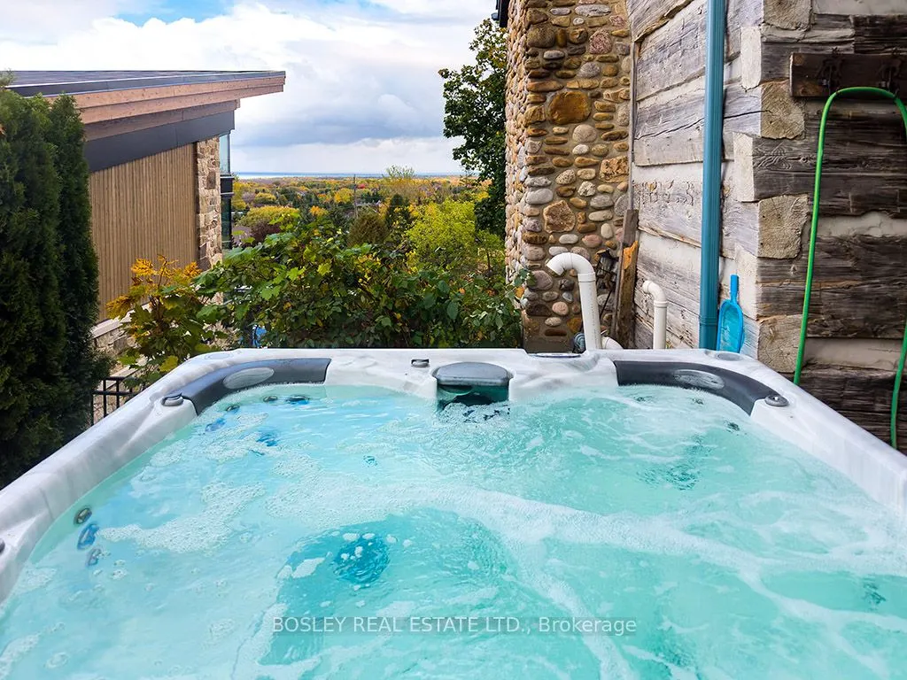 123 Happy Valley Road