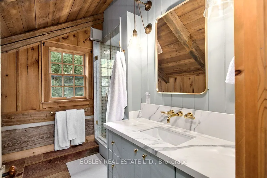 123 Happy Valley Road