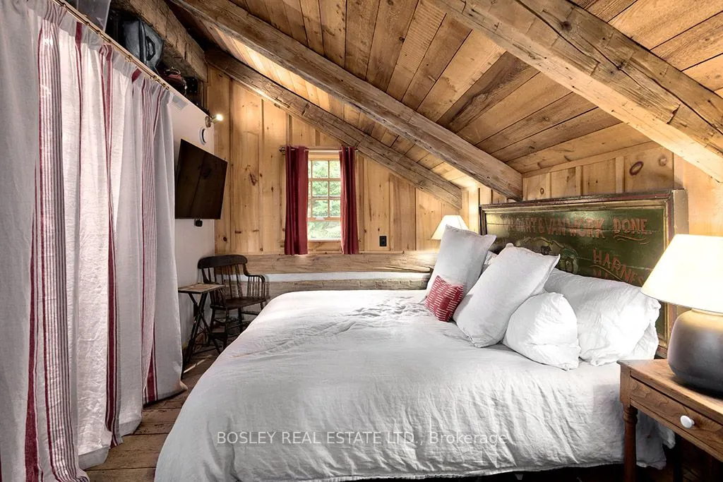 123 Happy Valley Road