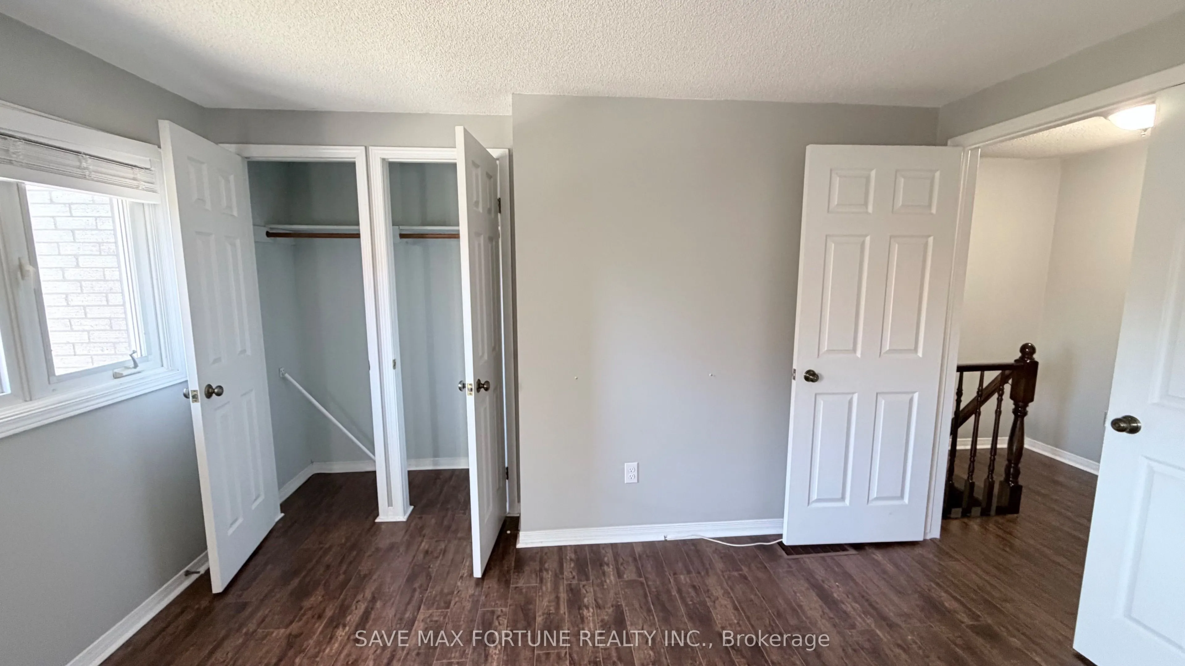 1 Royalwood Court, #27