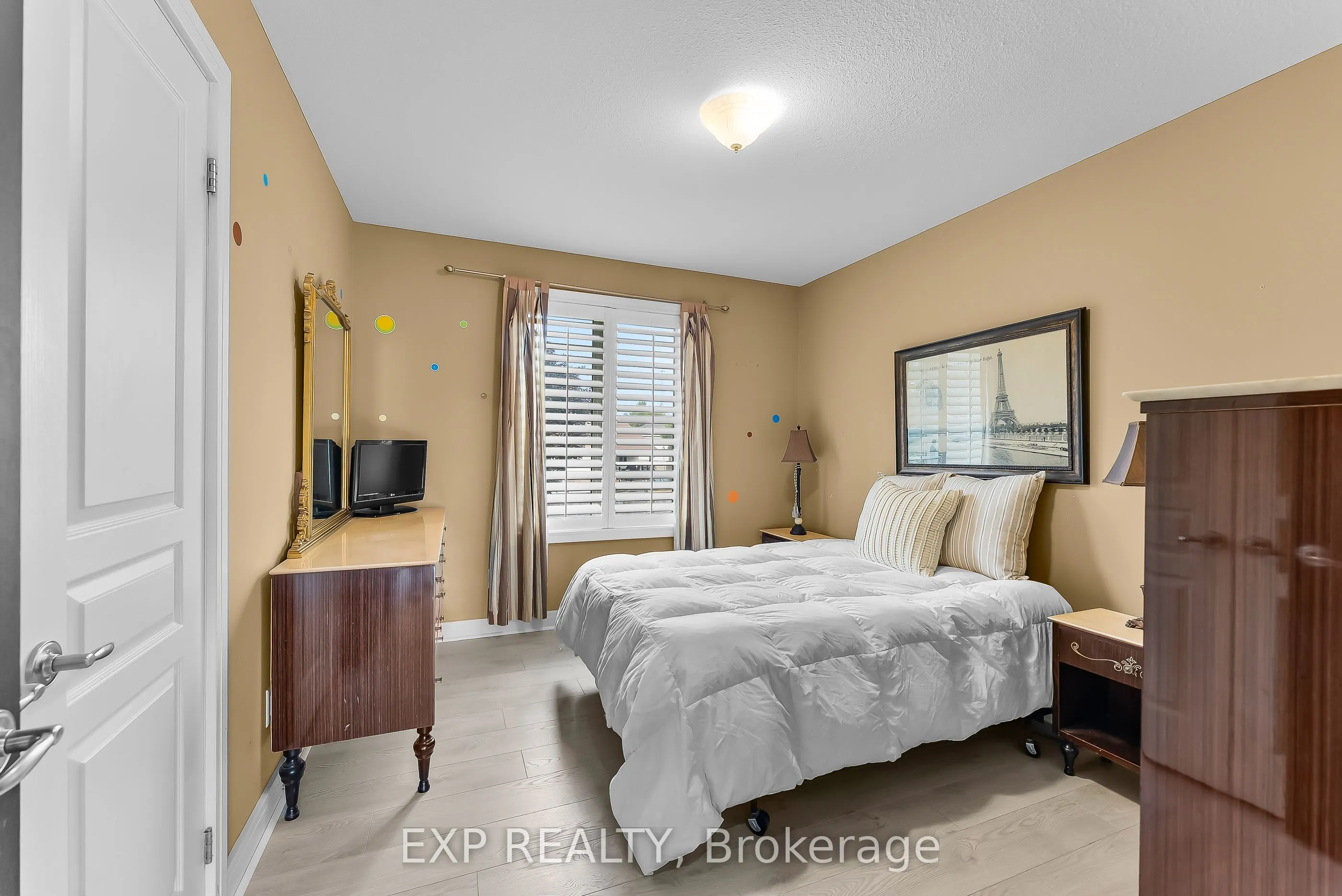 7847 Cathedral Drive