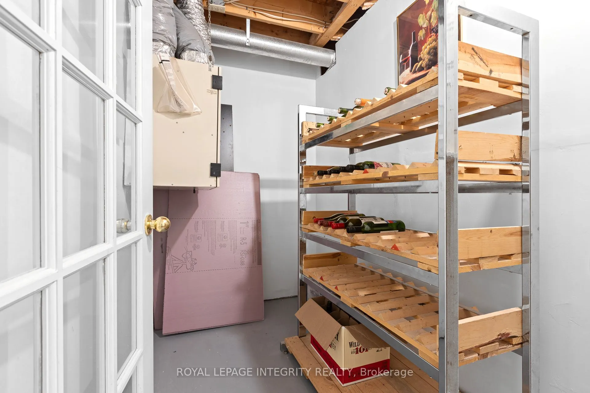 11 Royal Field Crescent