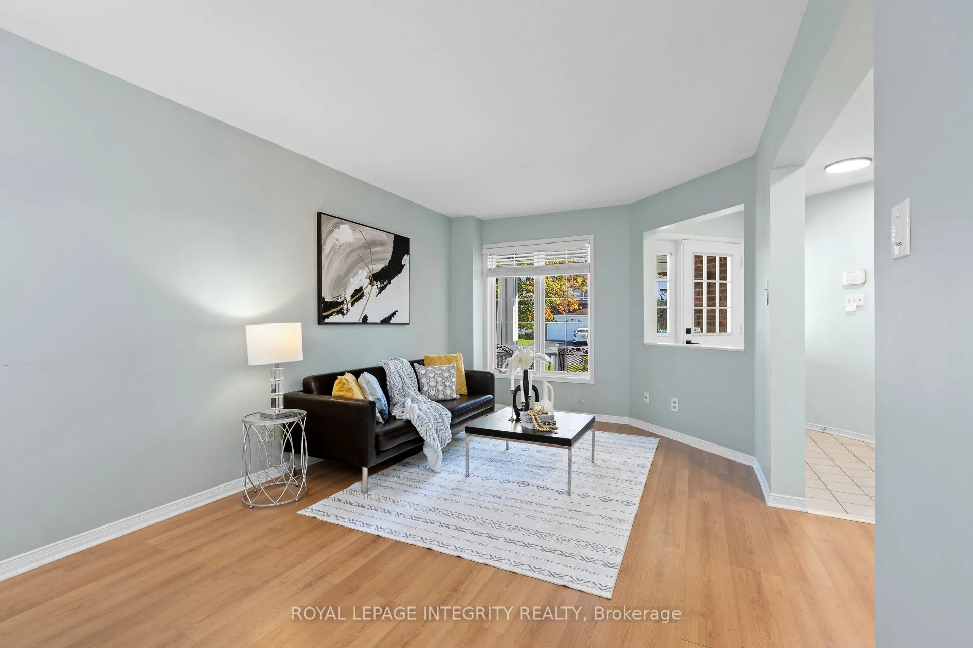 11 Royal Field Crescent