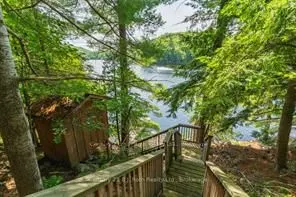 1033 Bayview Point Road