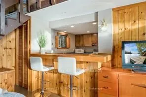 1033 Bayview Point Road