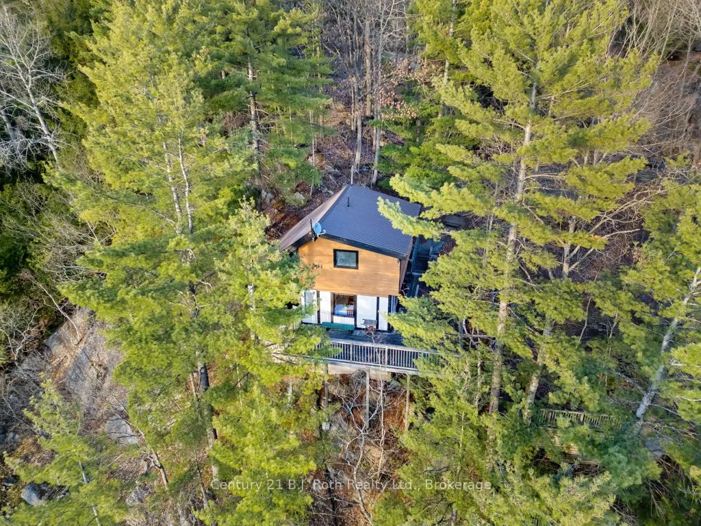 1033 Bayview Point Road