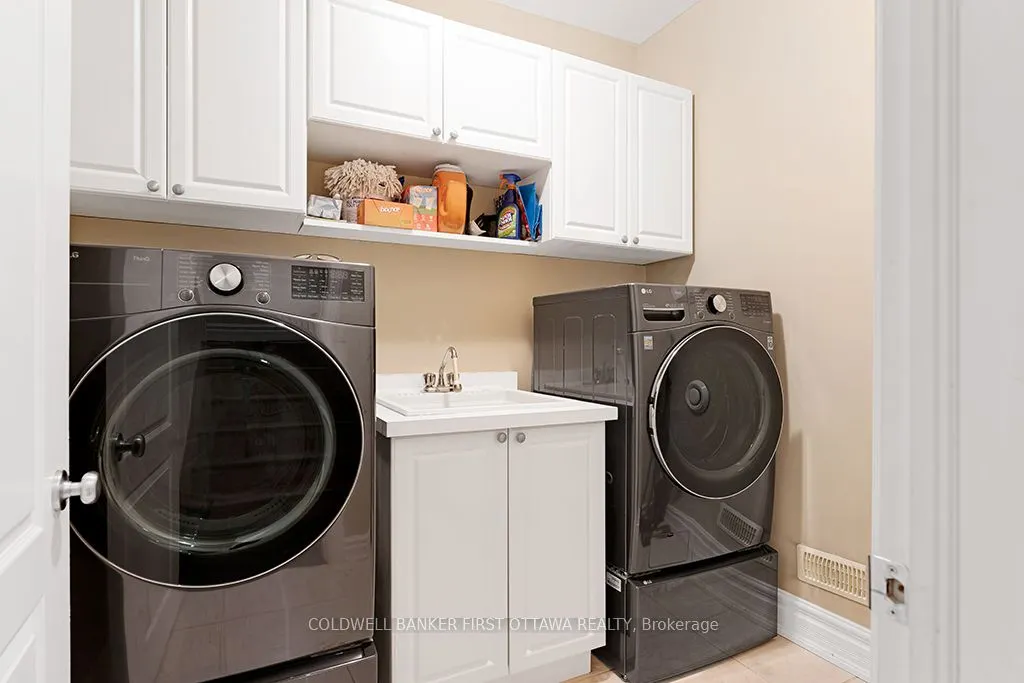 556 West Point Drive