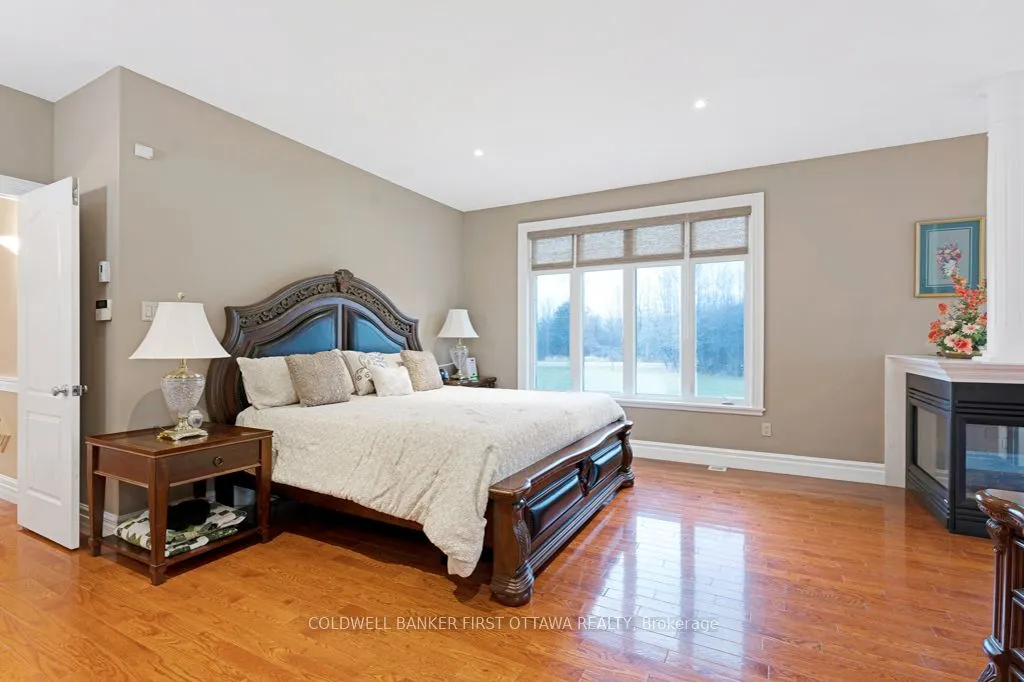 556 West Point Drive