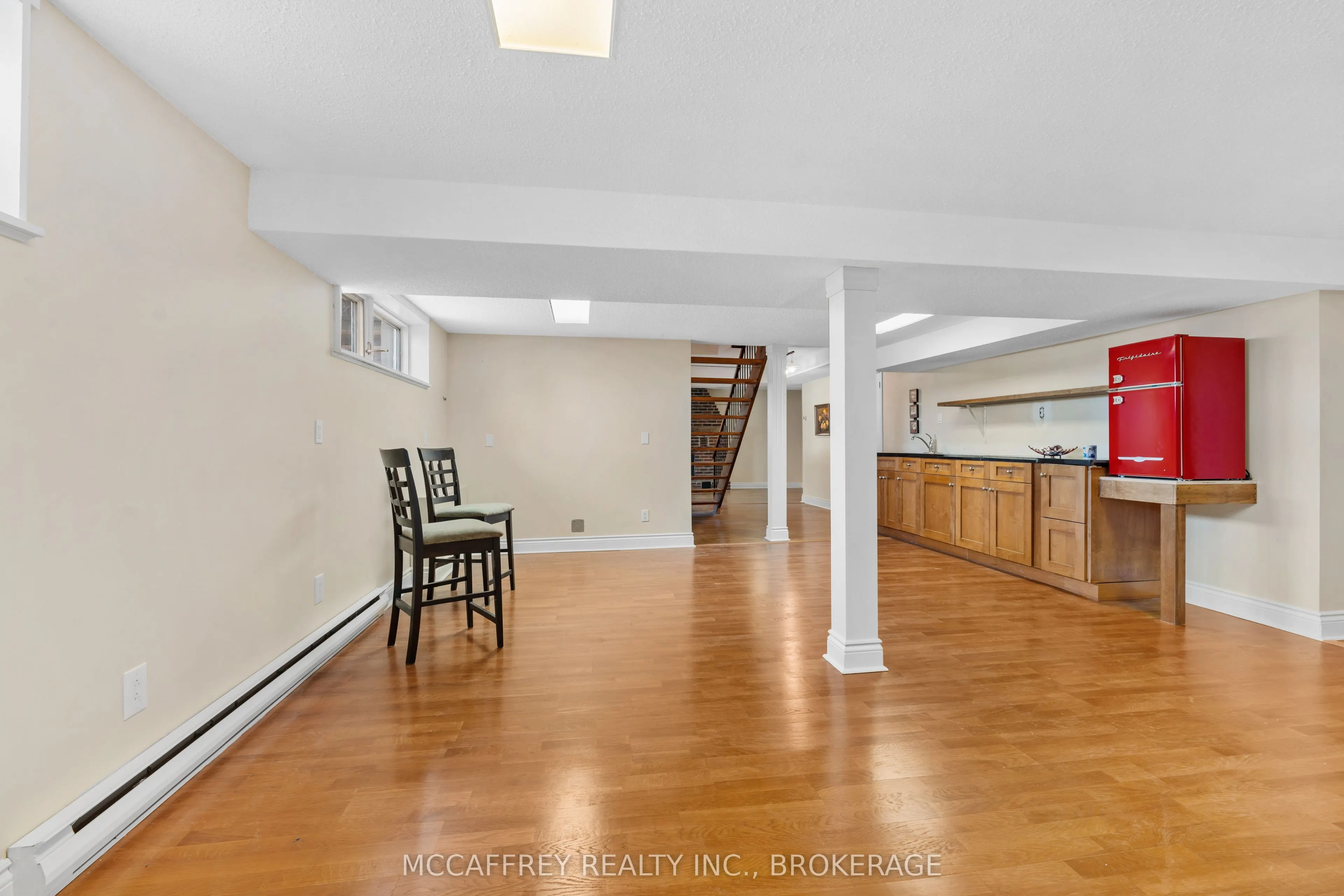 79 River Road