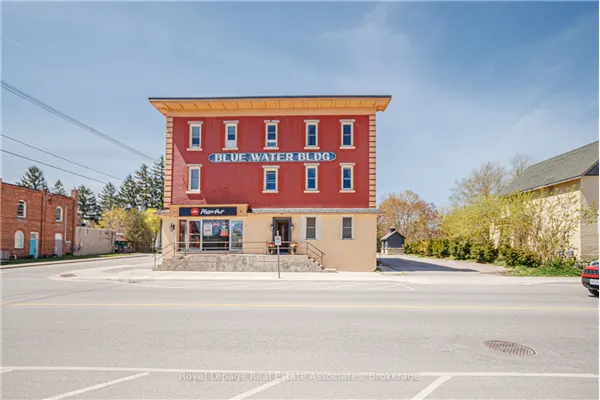 110 Sykes Street N, #202