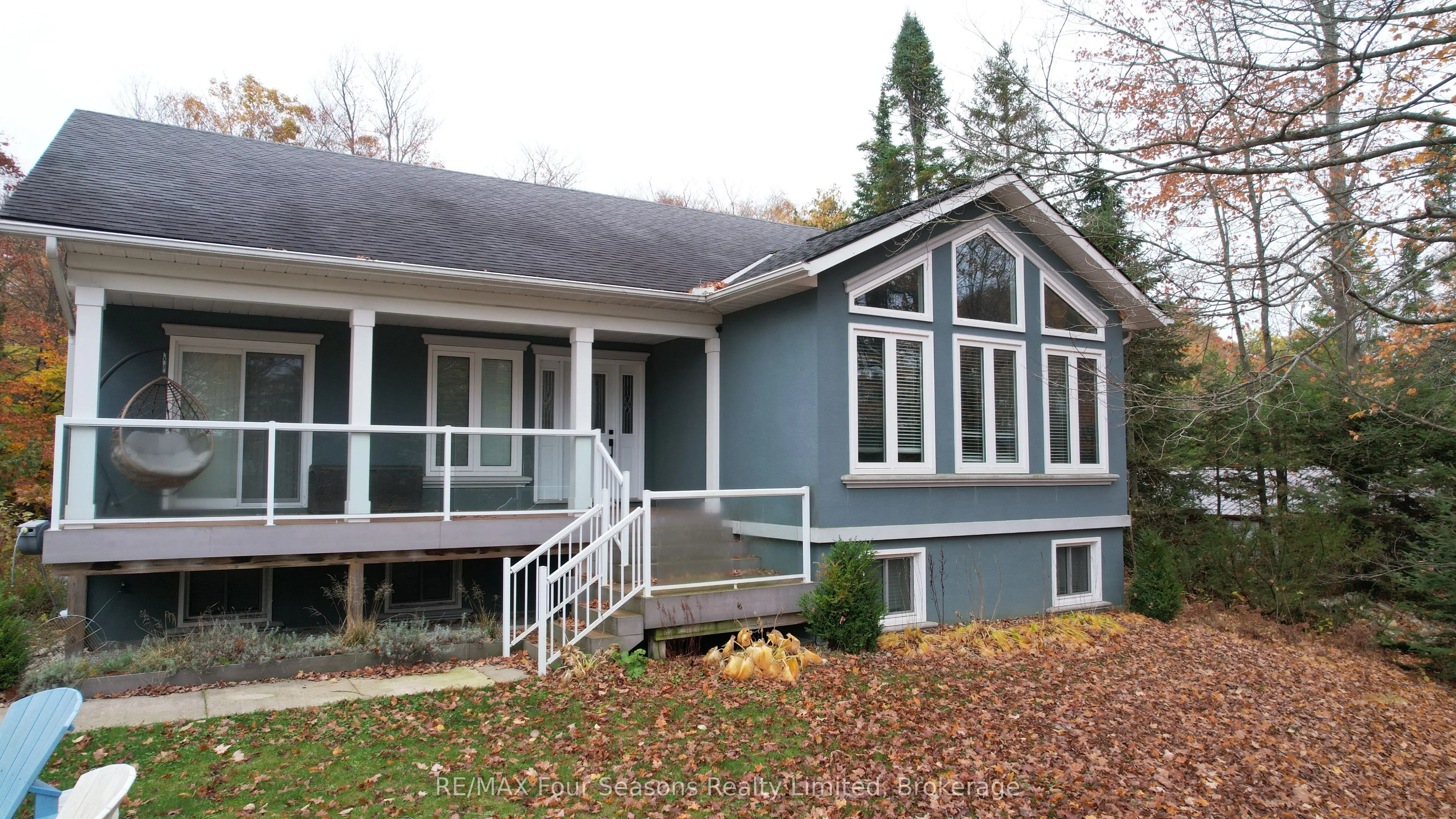 37 Silver Lake Crescent