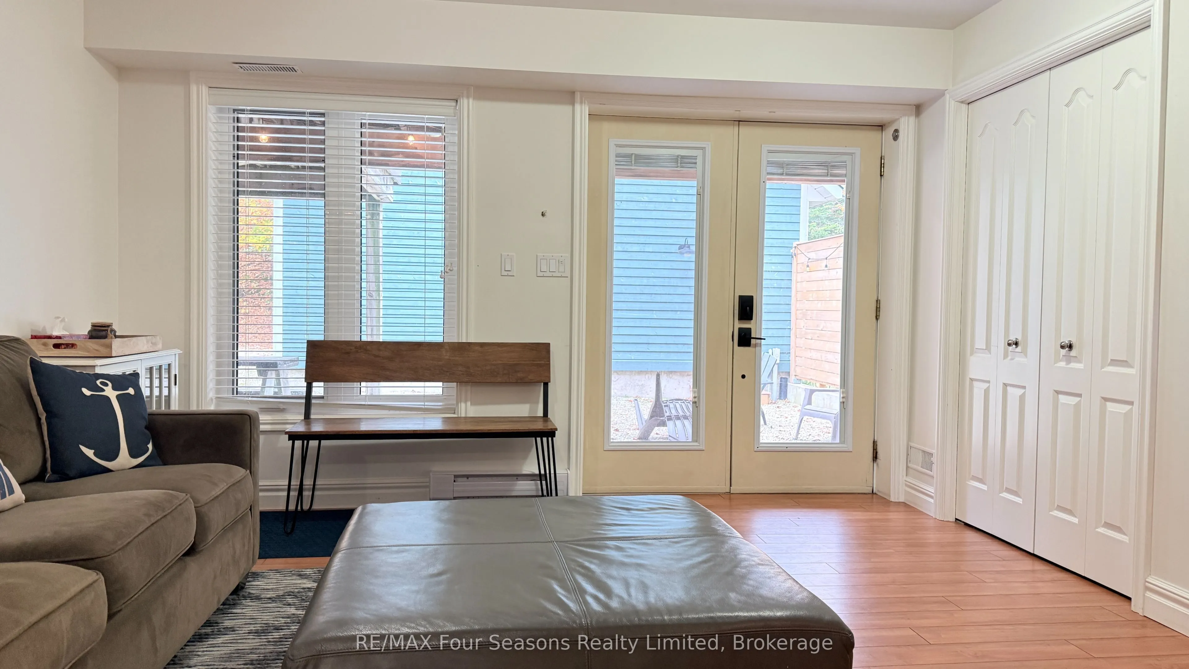 37 Silver Lake Crescent