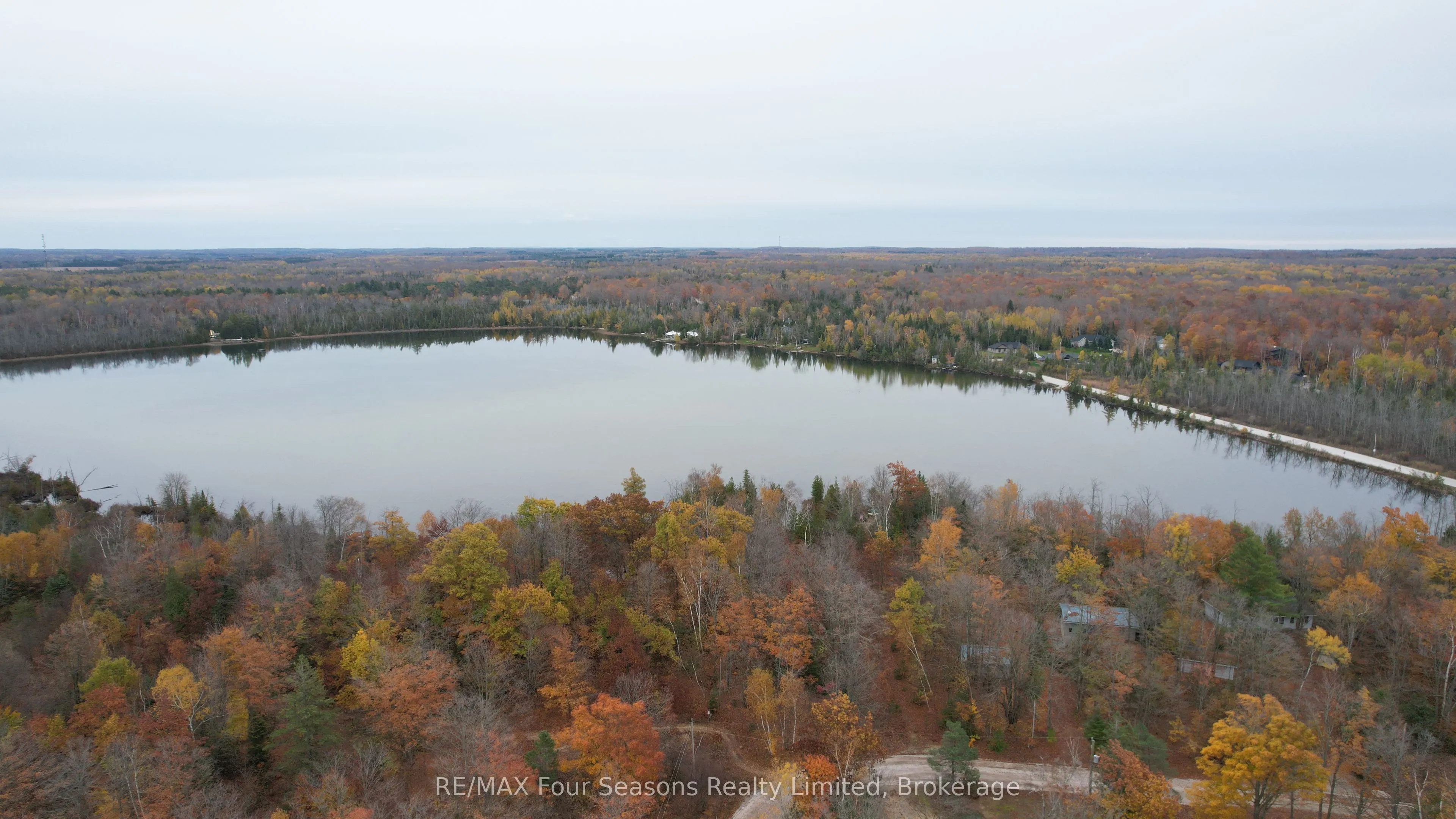 37 Silver Lake Crescent