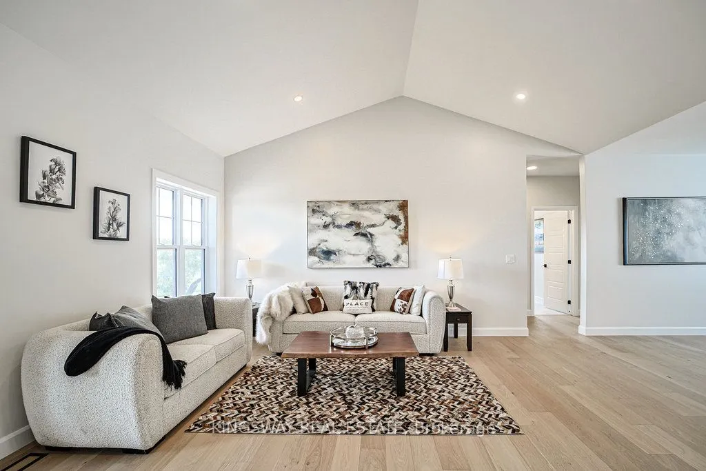 242 Percy Boom Road N