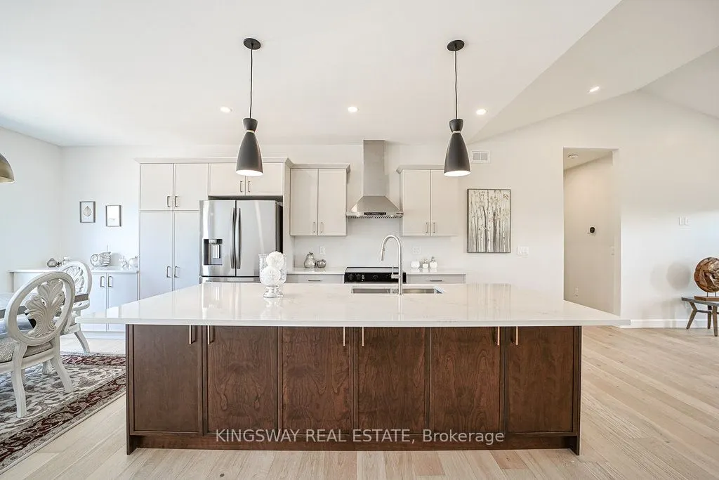 242 Percy Boom Road N